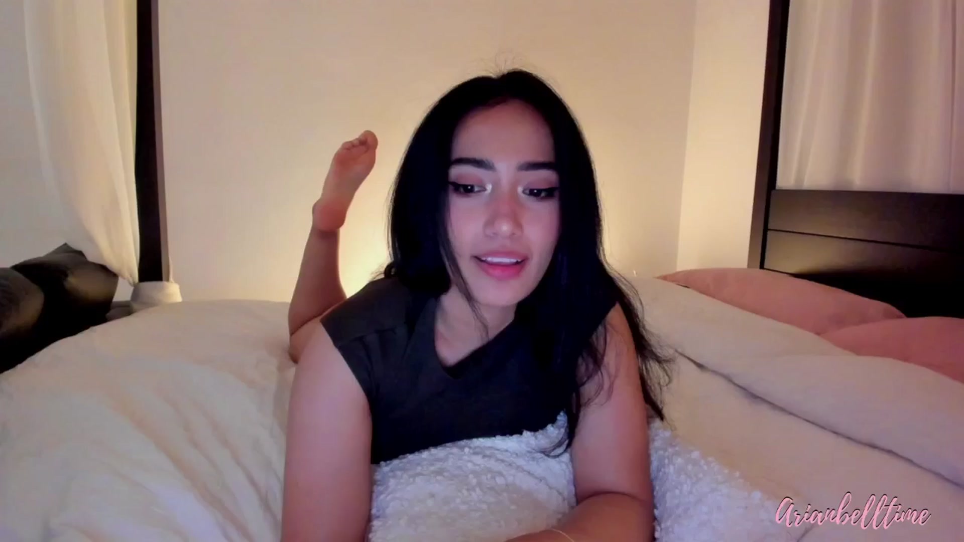 Gallery image thumbnail from ArianBelltime's myfreecams stream on, 04/30/2025, 01:39 image 1 of 20