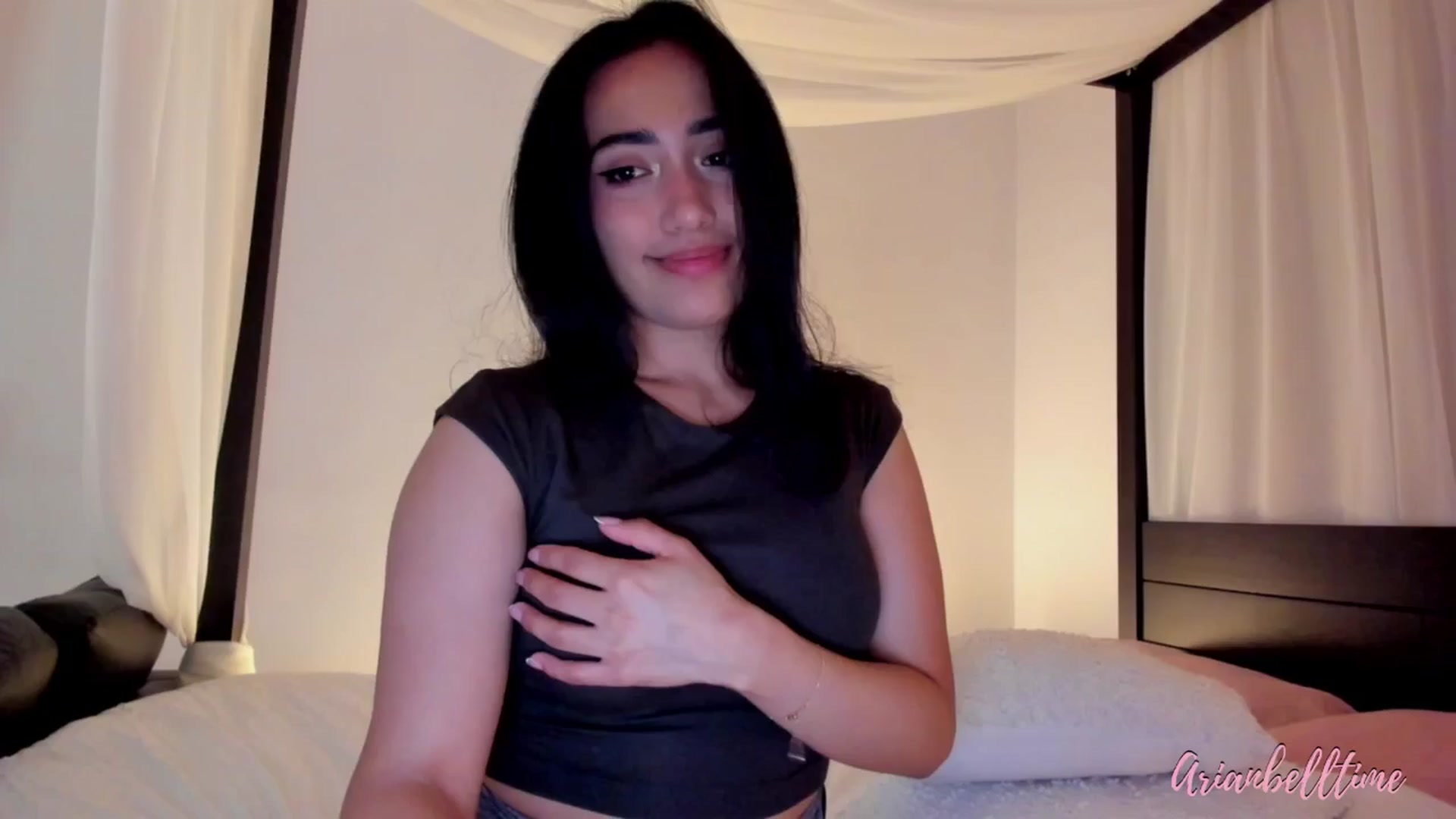 Gallery image thumbnail from ArianBelltime's myfreecams stream on, 04/30/2025, 01:39 image 4 of 20