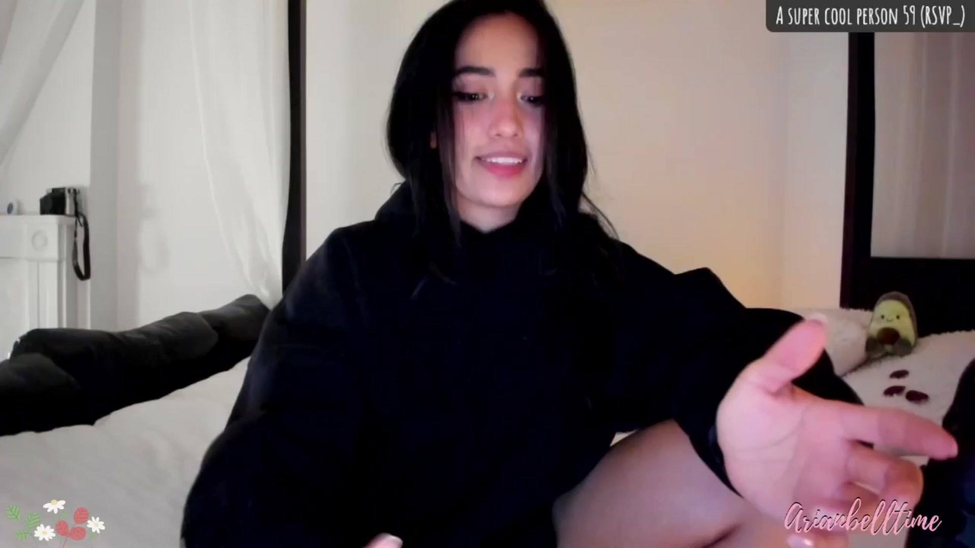 Gallery image thumbnail from ArianBelltime's myfreecams stream on, 05/20/2025, 24:48 image 6 of 20