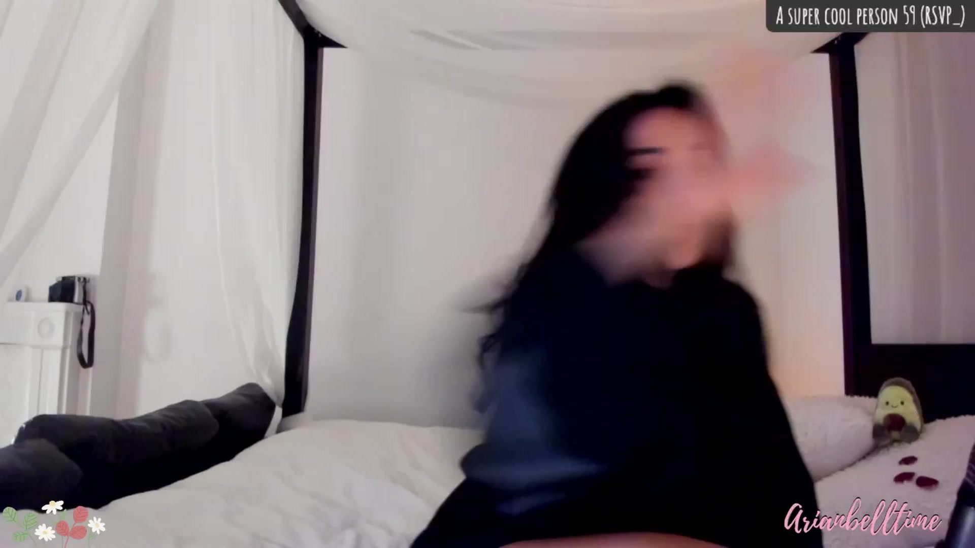 Gallery image thumbnail from ArianBelltime's myfreecams stream on, 05/20/2025, 24:48 image 2 of 20