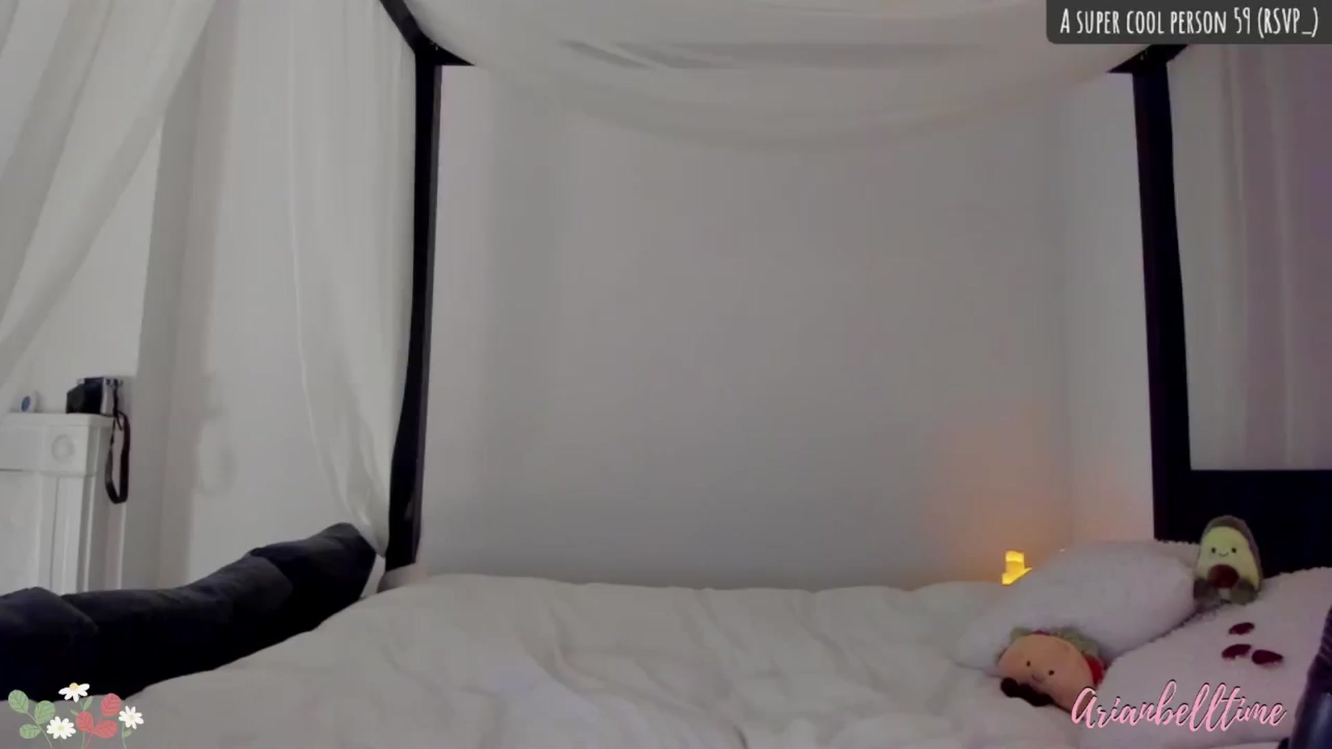 Gallery image thumbnail from ArianBelltime's myfreecams stream on, 05/20/2025, 24:48 image 1 of 20