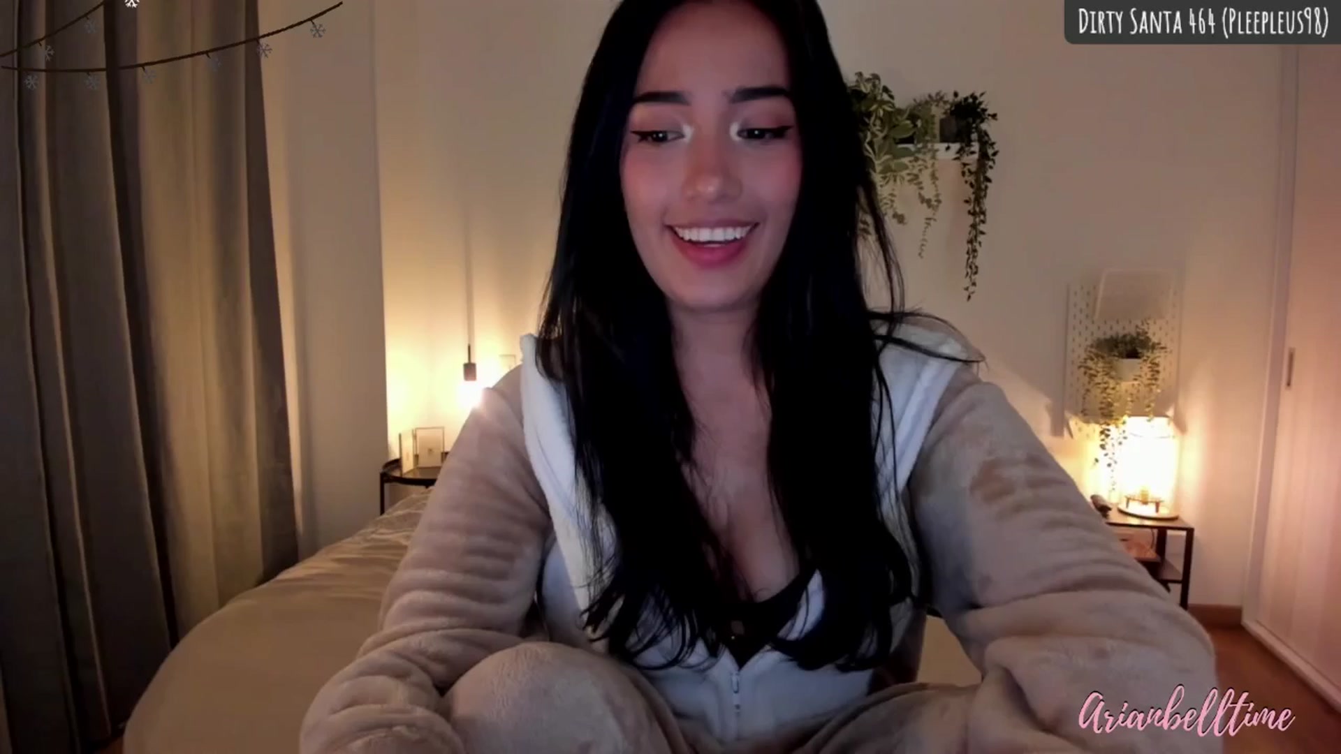 Gallery image thumbnail from ArianBelltime's myfreecams stream on, 12/20/2025, 06:20 image 4 of 20