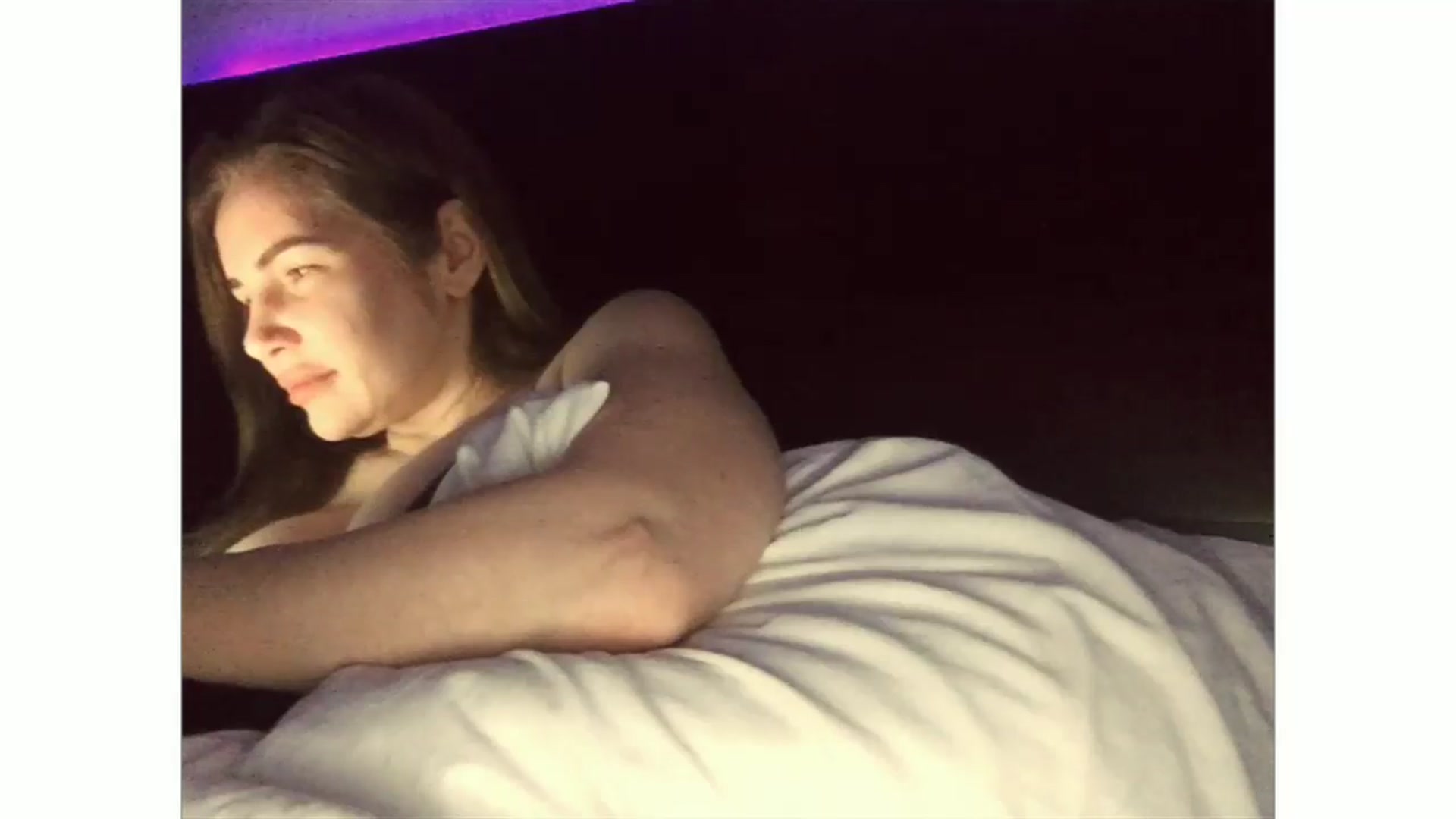 Gallery image thumbnail from ArianaAri's myfreecams stream on, 03/23/2026, 09:41 image 4 of 20
