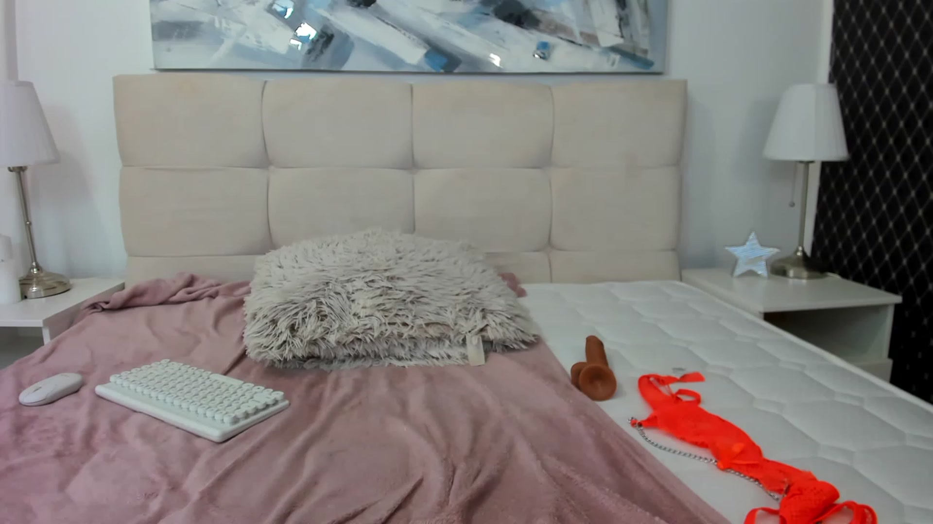 Gallery image thumbnail from ArianaCross's myfreecams stream on, 12/02/2022, 10:39 image 19 of 20