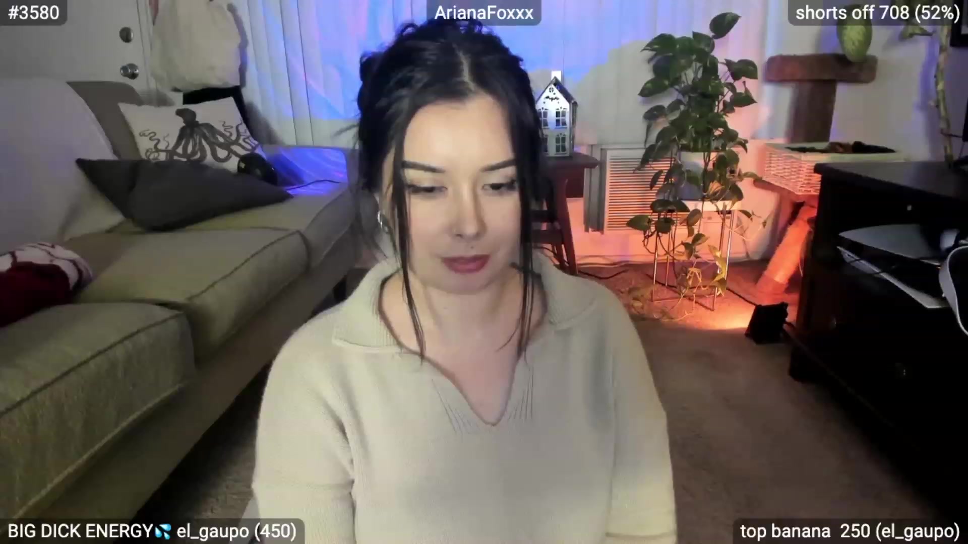 Gallery image thumbnail from ArianaFoxxx's myfreecams stream on, 11/15/2022, 09:55 image 20 of 20