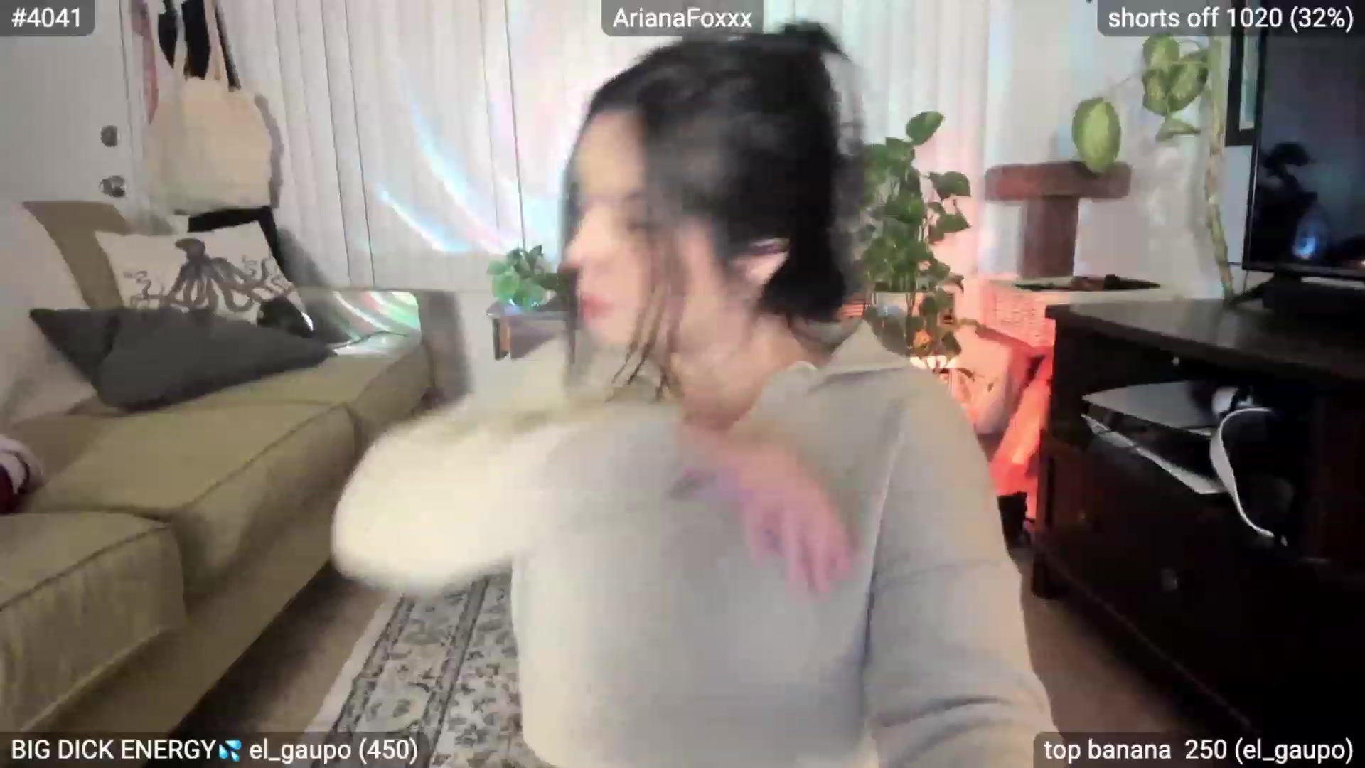 Gallery image thumbnail from ArianaFoxxx's myfreecams stream on, 11/15/2022, 09:55 image 2 of 20