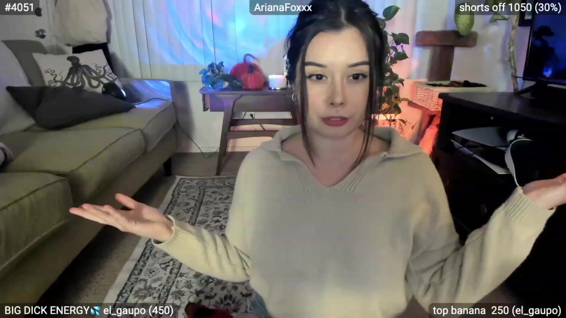 Gallery image thumbnail from ArianaFoxxx's myfreecams stream on, 11/15/2022, 09:55 image 1 of 20