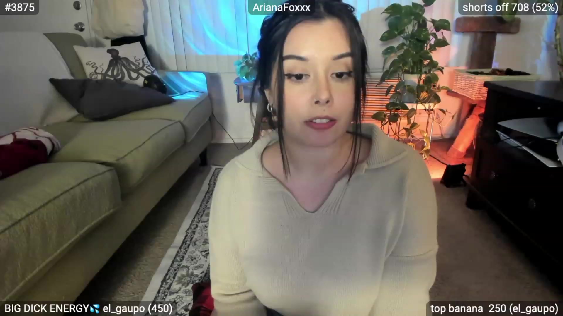 Gallery image thumbnail from ArianaFoxxx's myfreecams stream on, 11/15/2022, 09:55 image 16 of 20