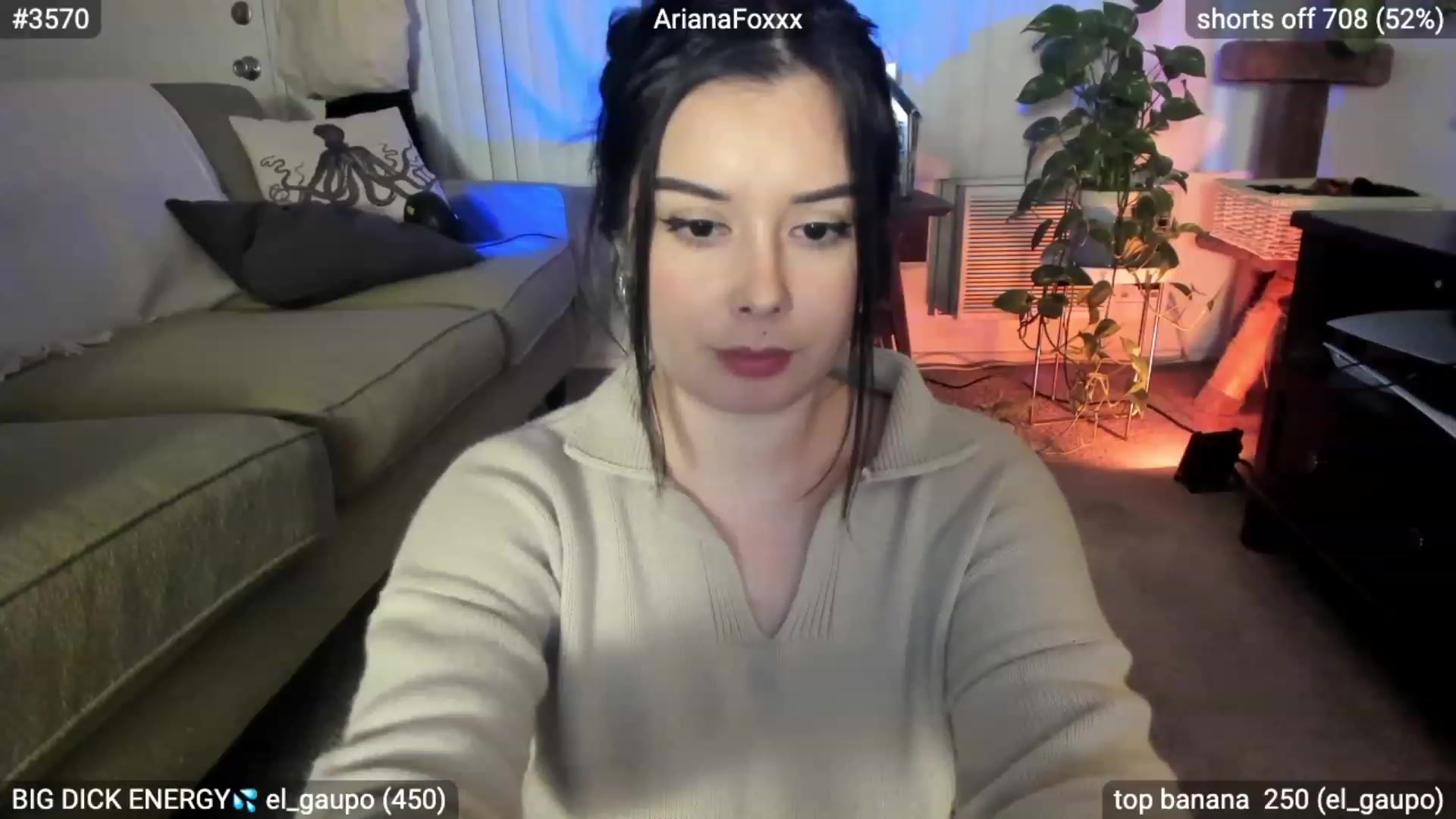 Gallery image thumbnail from ArianaFoxxx's myfreecams stream on, 11/15/2022, 10:02 image 5 of 20