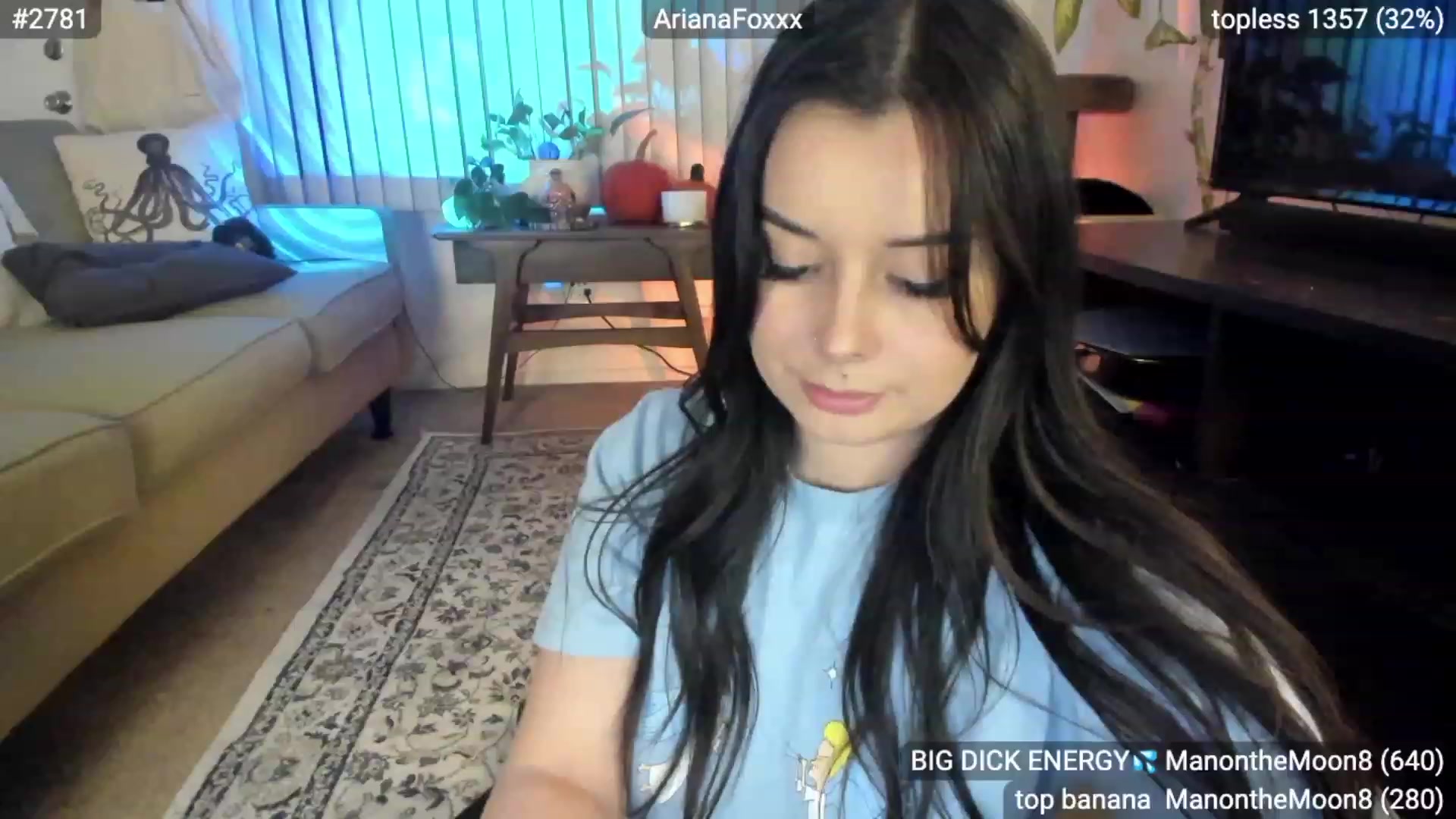 Gallery image thumbnail from ArianaFoxxx's myfreecams stream on, 11/23/2022, 08:13 image 14 of 20