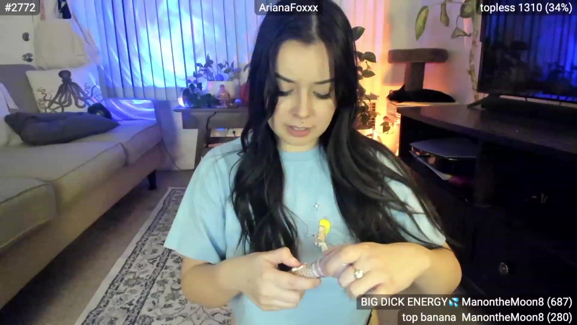 Gallery image thumbnail from ArianaFoxxx's myfreecams stream on, 11/23/2022, 08:13 image 17 of 20