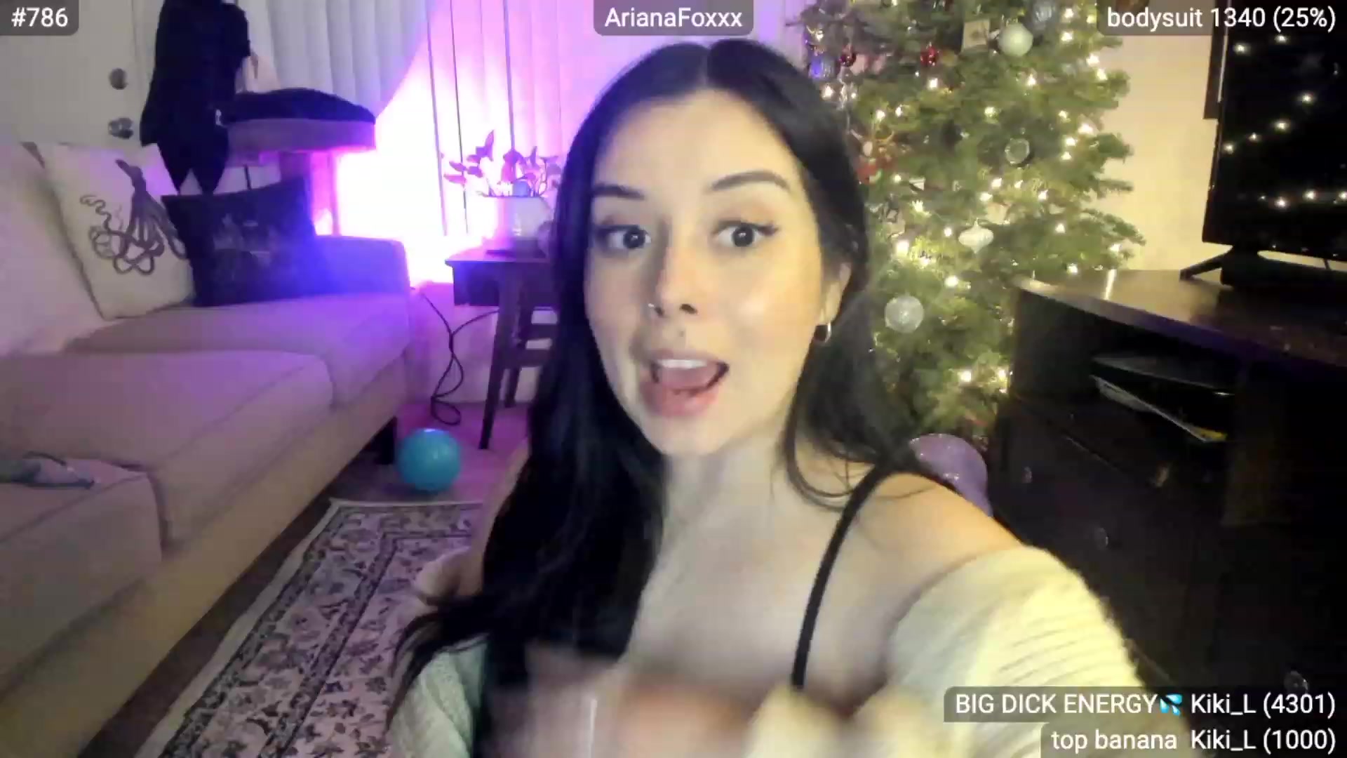 Gallery image thumbnail from ArianaFoxxx's myfreecams stream on, 01/02/2023, 10:52 image 1 of 20