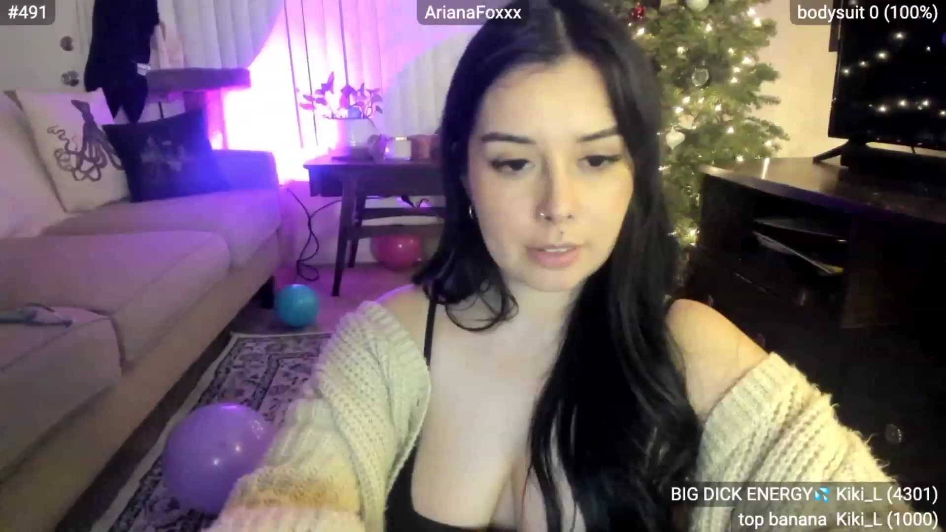 Gallery image thumbnail from ArianaFoxxx's myfreecams stream on, 01/02/2023, 11:55 image 6 of 20