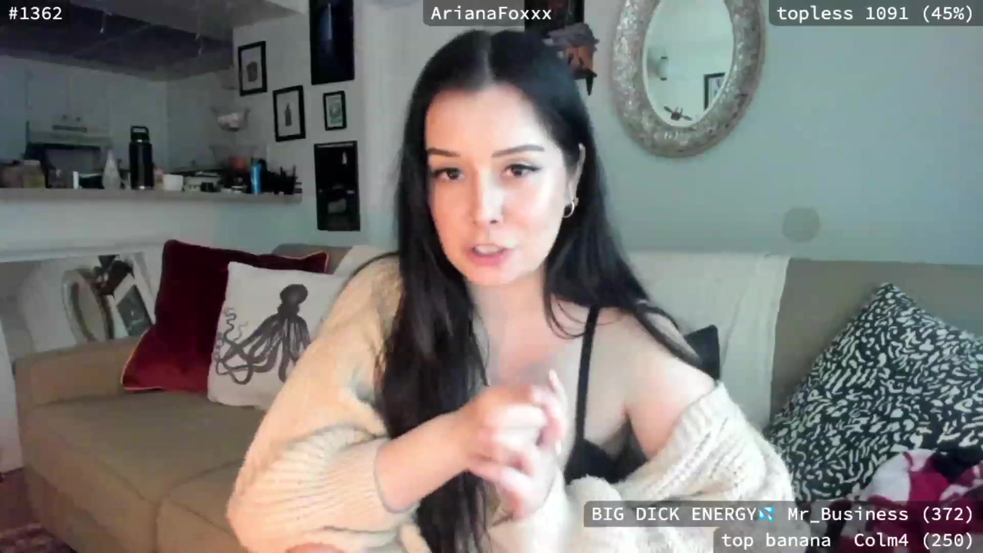 Gallery image thumbnail from ArianaFoxxx's myfreecams stream on, 01/17/2023, 24:34 image 17 of 20