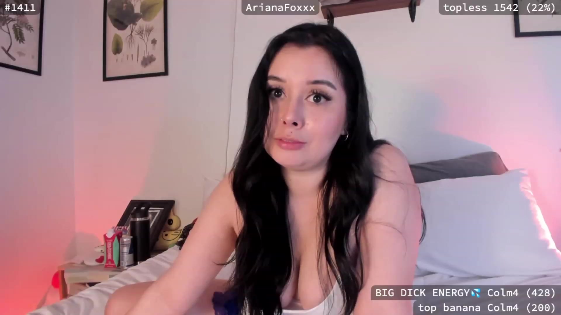 Gallery image thumbnail from ArianaFoxxx's myfreecams stream on, 05/02/2023, 24:33 image 9 of 20