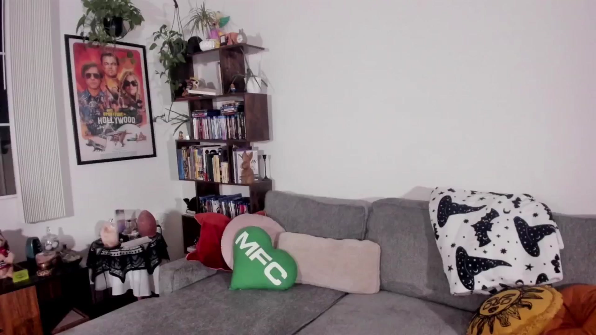 Gallery image thumbnail from ArianaFoxxx's myfreecams stream on, 11/11/2024, 08:34 image 9 of 20