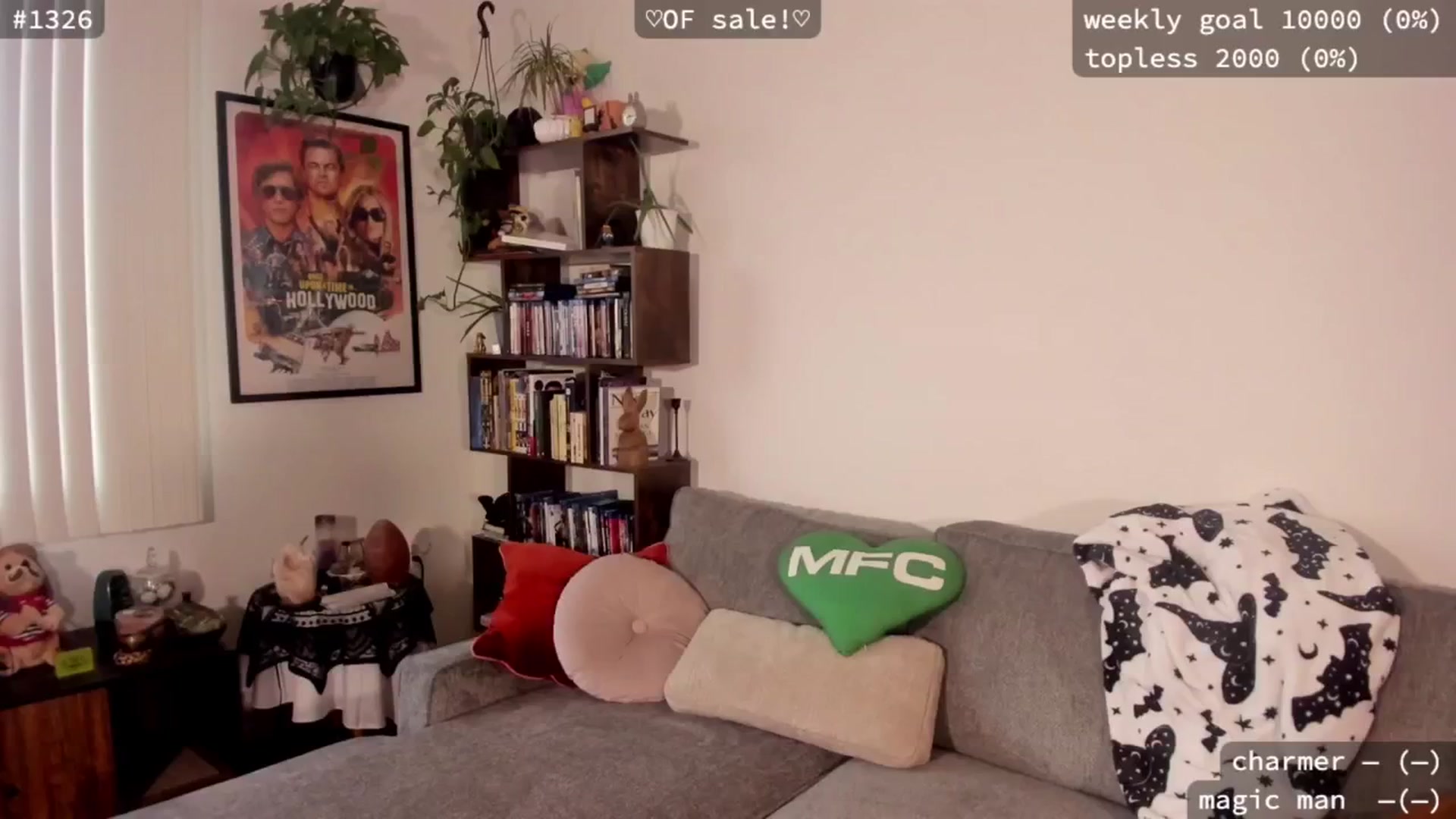 Gallery image thumbnail from ArianaFoxxx's myfreecams stream on, 11/12/2024, 01:30 image 6 of 20