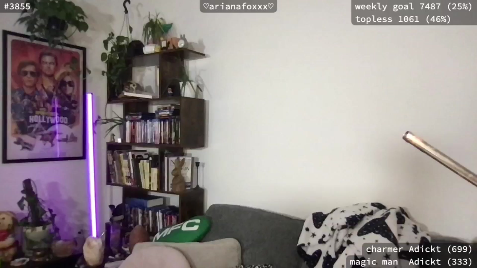 Gallery image thumbnail from ArianaFoxxx's myfreecams stream on, 12/15/2024, 08:57 image 5 of 20