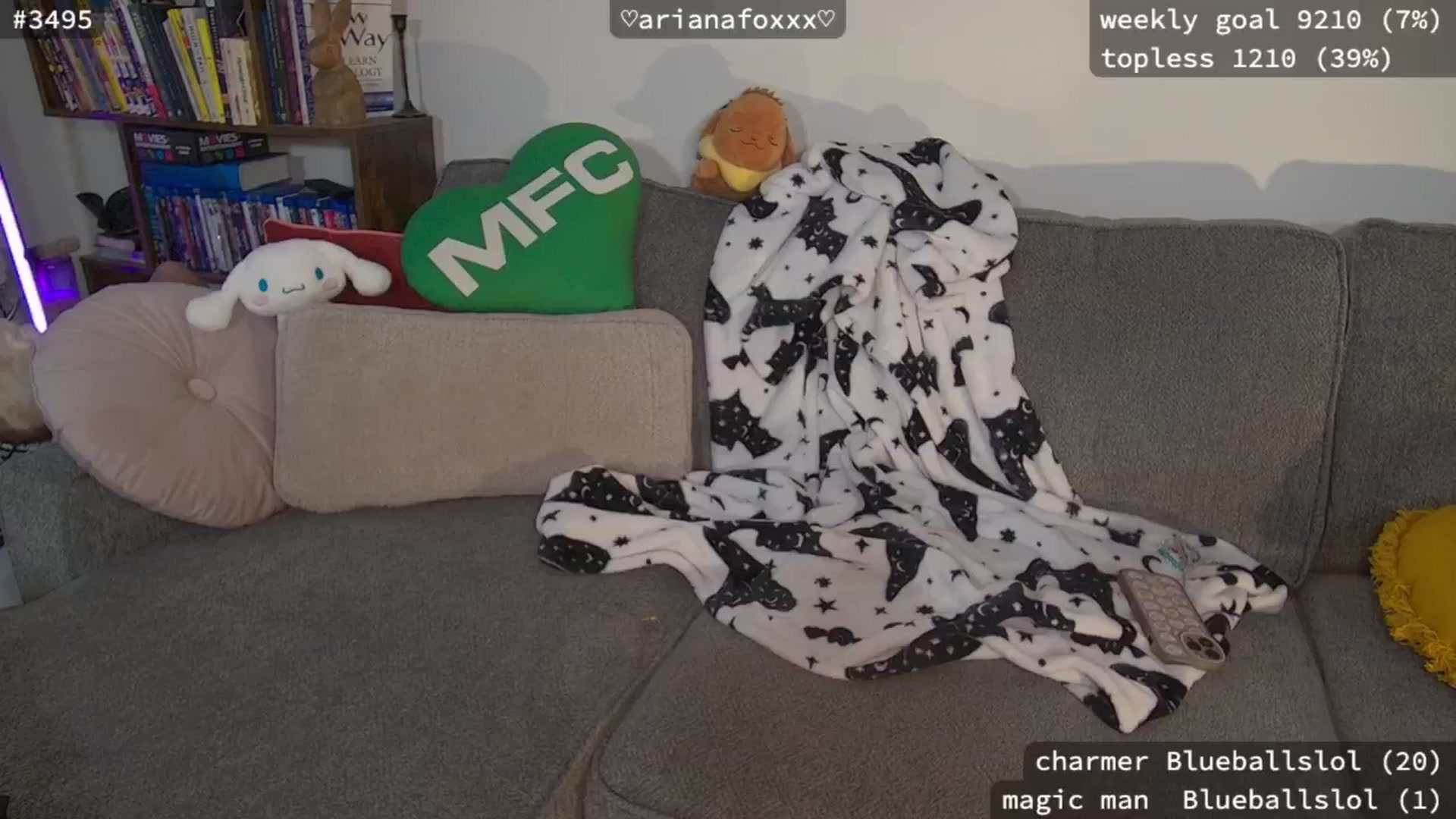 Gallery image thumbnail from ArianaFoxxx's myfreecams stream on, 12/31/2024, 02:33 image 4 of 20