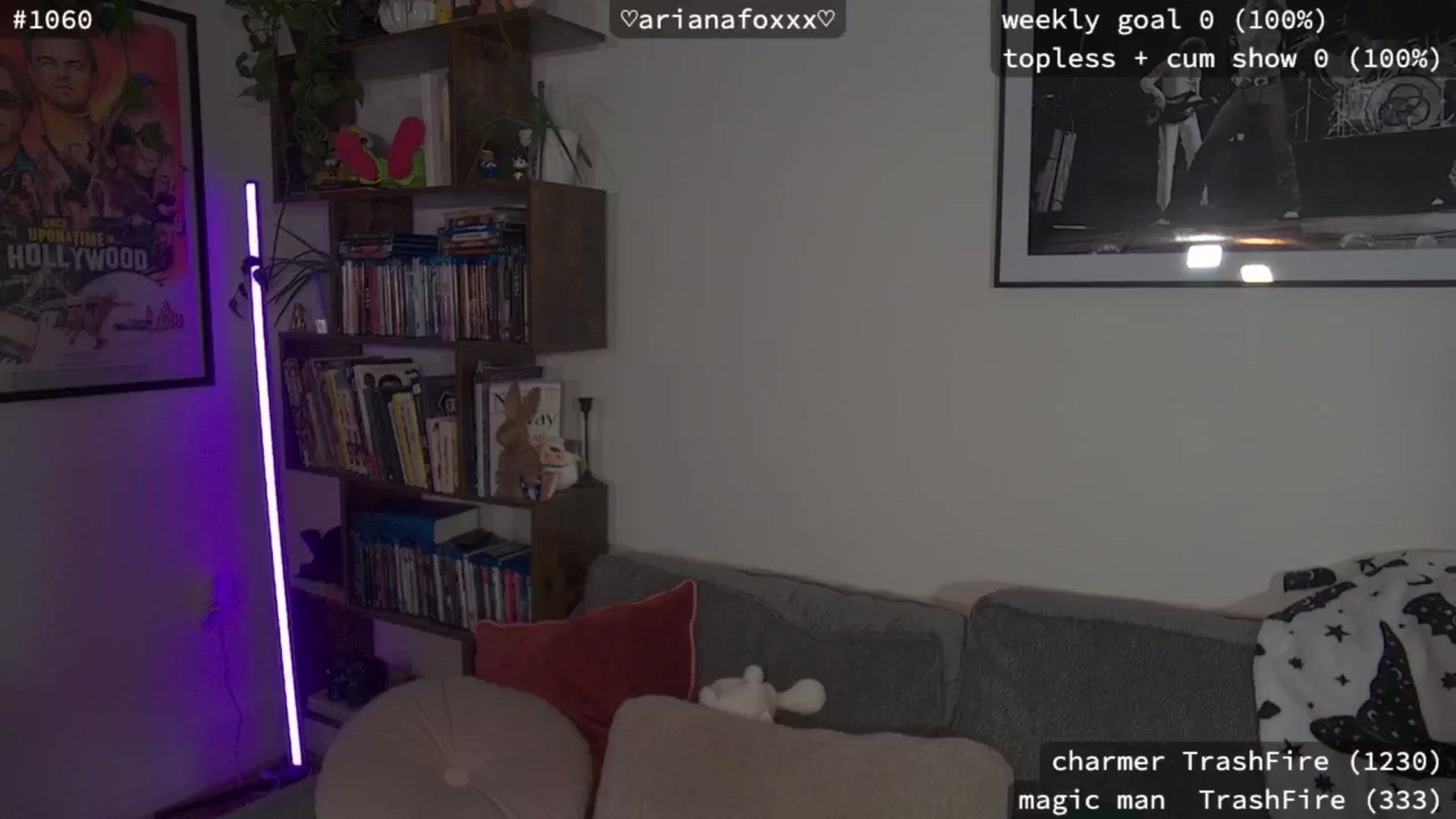 Gallery image thumbnail from ArianaFoxxx's myfreecams stream on, 01/19/2025, 09:38 image 7 of 20