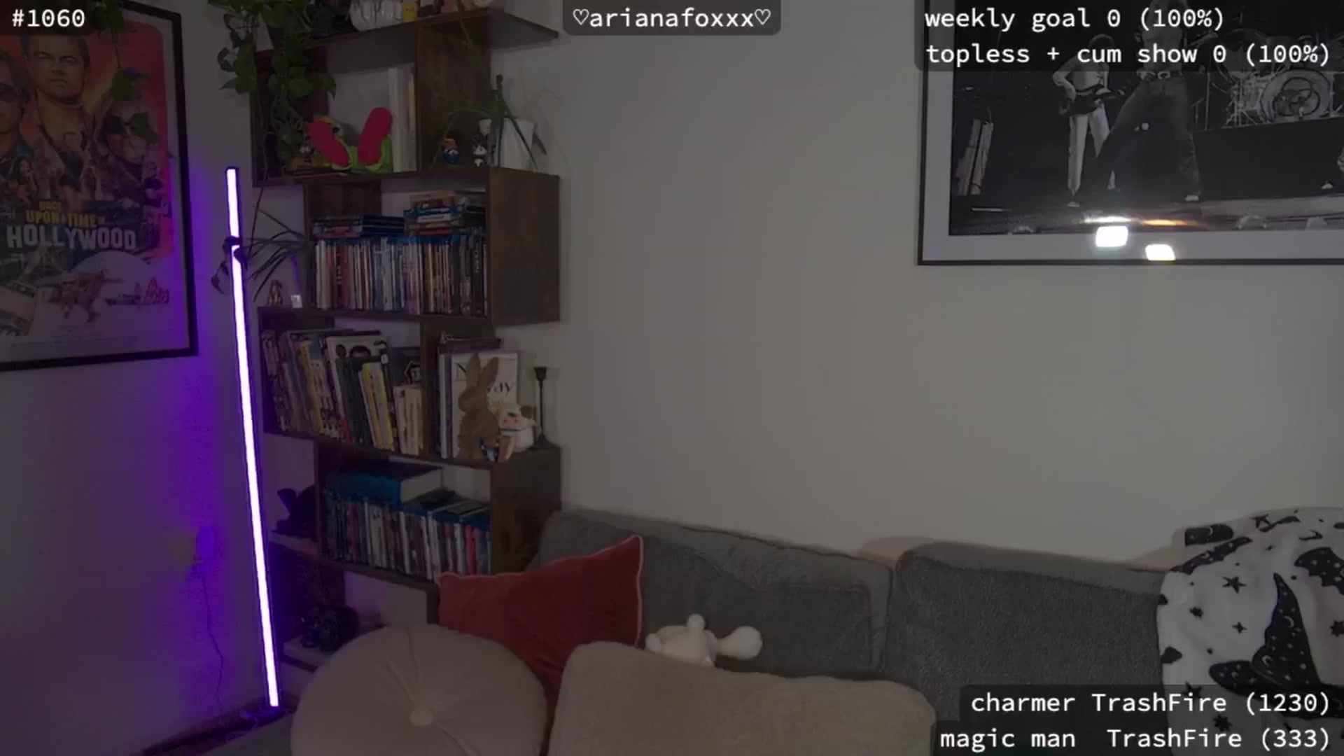 Gallery image thumbnail from ArianaFoxxx's myfreecams stream on, 01/19/2025, 09:38 image 6 of 20