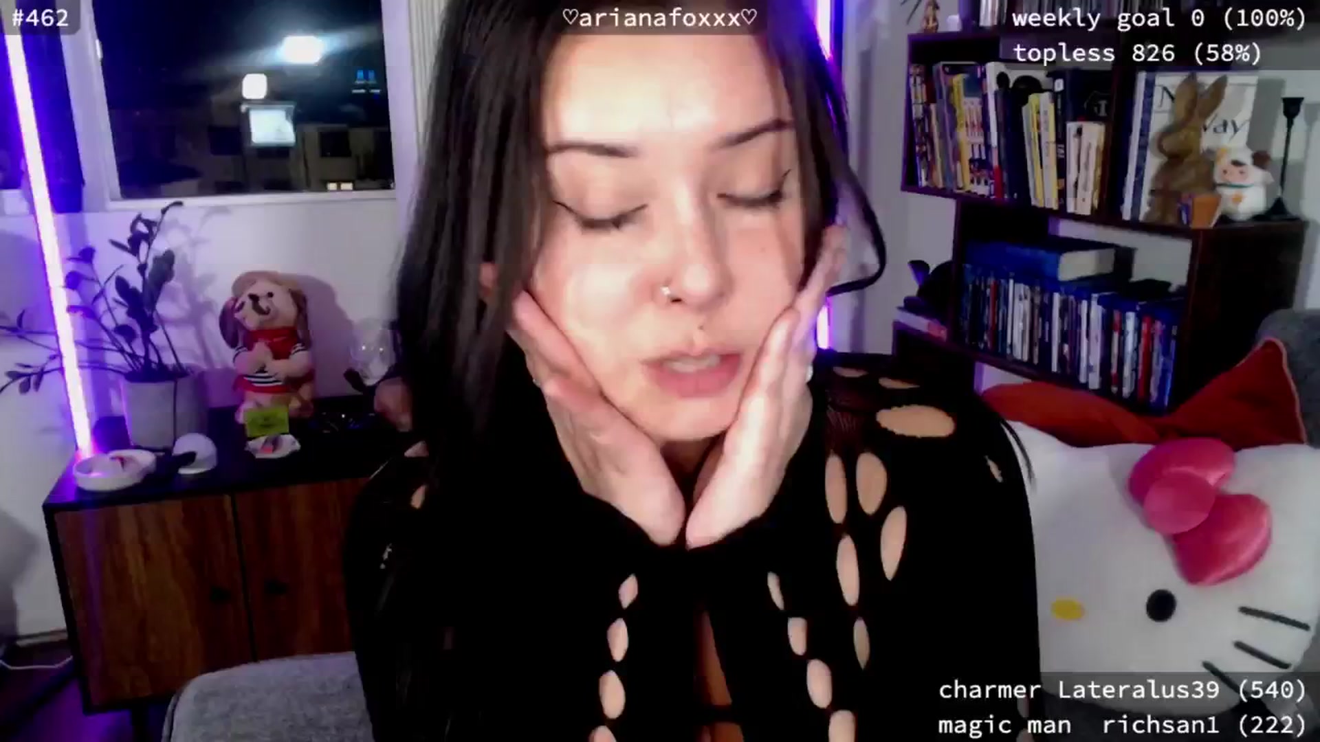 Gallery image thumbnail from ArianaFoxxx's myfreecams stream on, 02/03/2025, 09:38 image 20 of 20