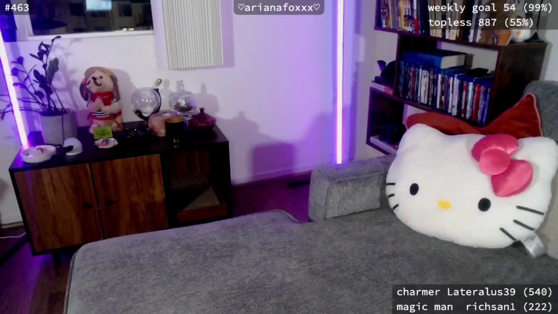 Gallery image thumbnail from ArianaFoxxx's myfreecams stream on, 02/03/2025, 09:38 image 9 of 20