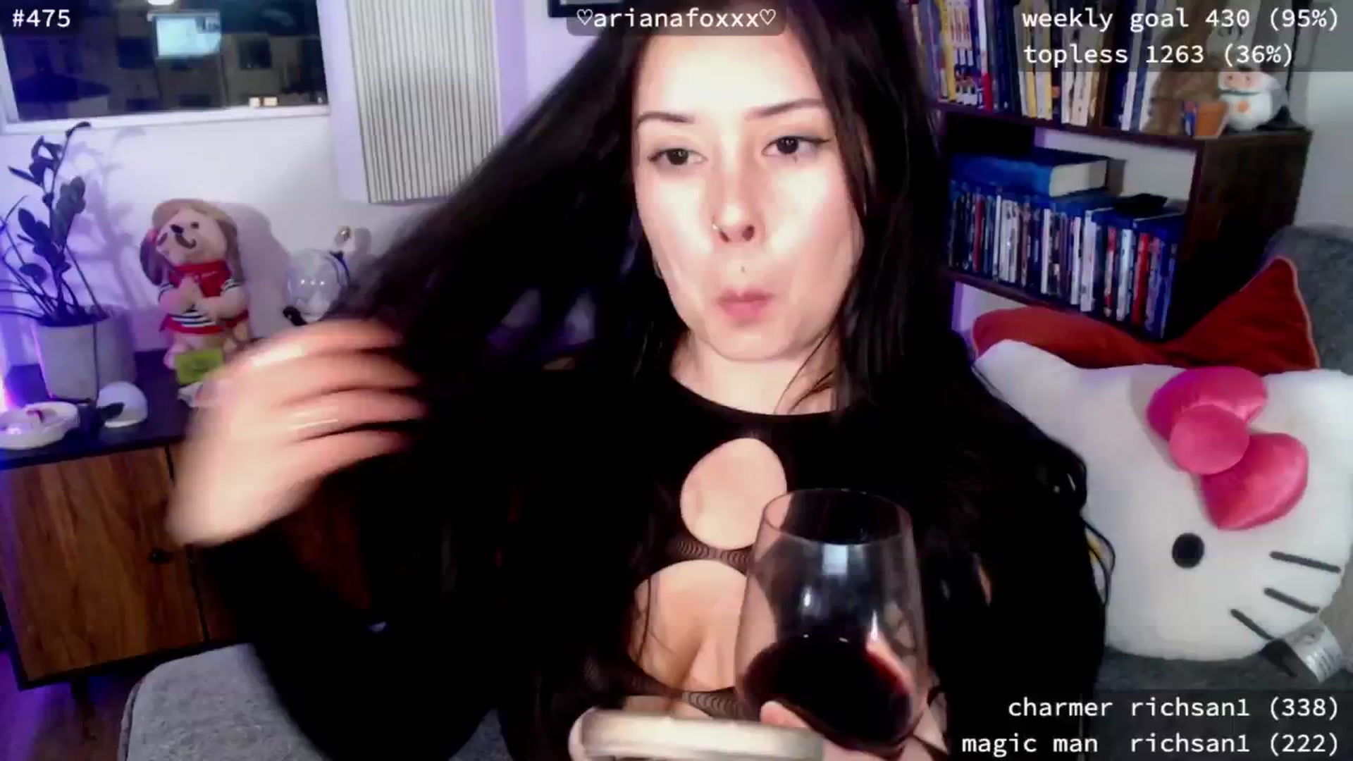 Gallery image thumbnail from ArianaFoxxx's myfreecams stream on, 02/03/2025, 09:38 image 4 of 20