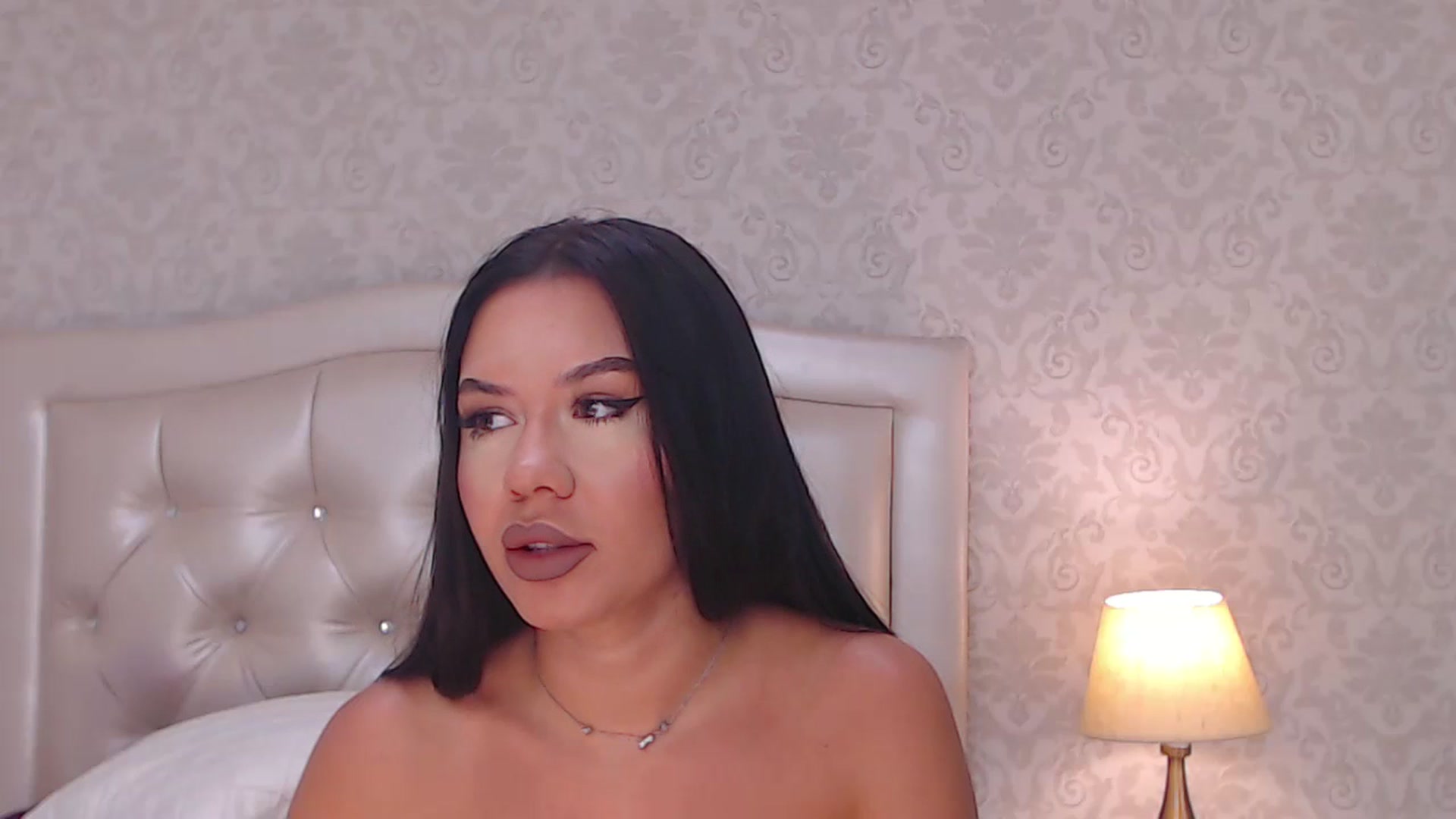 Gallery image thumbnail from ArianaMayes's myfreecams stream on, 07/02/2023, 20:40 image 1 of 20