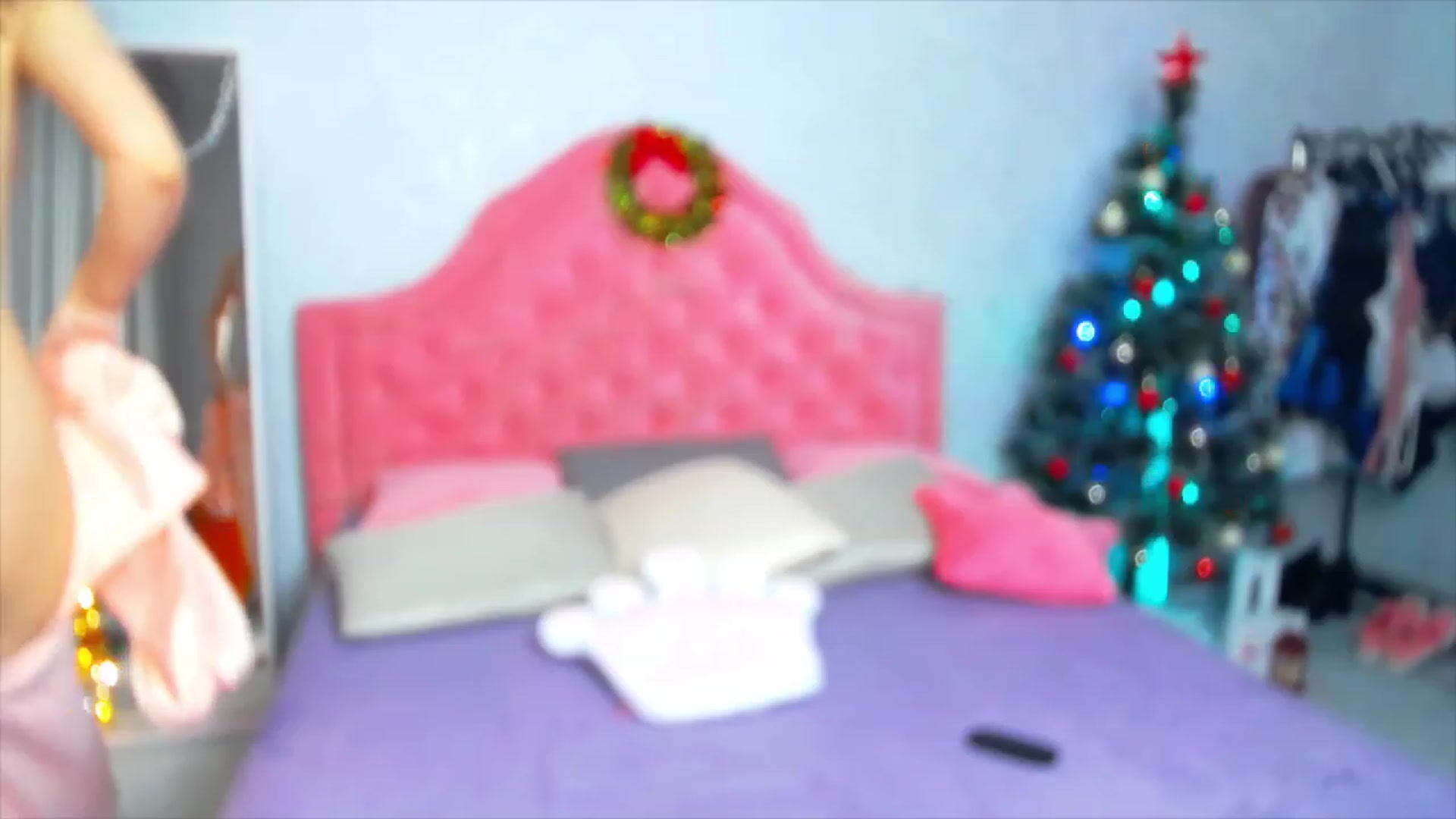 Gallery image thumbnail from ArianaPetite's myfreecams stream on, 01/01/2023, 14:18 image 19 of 20