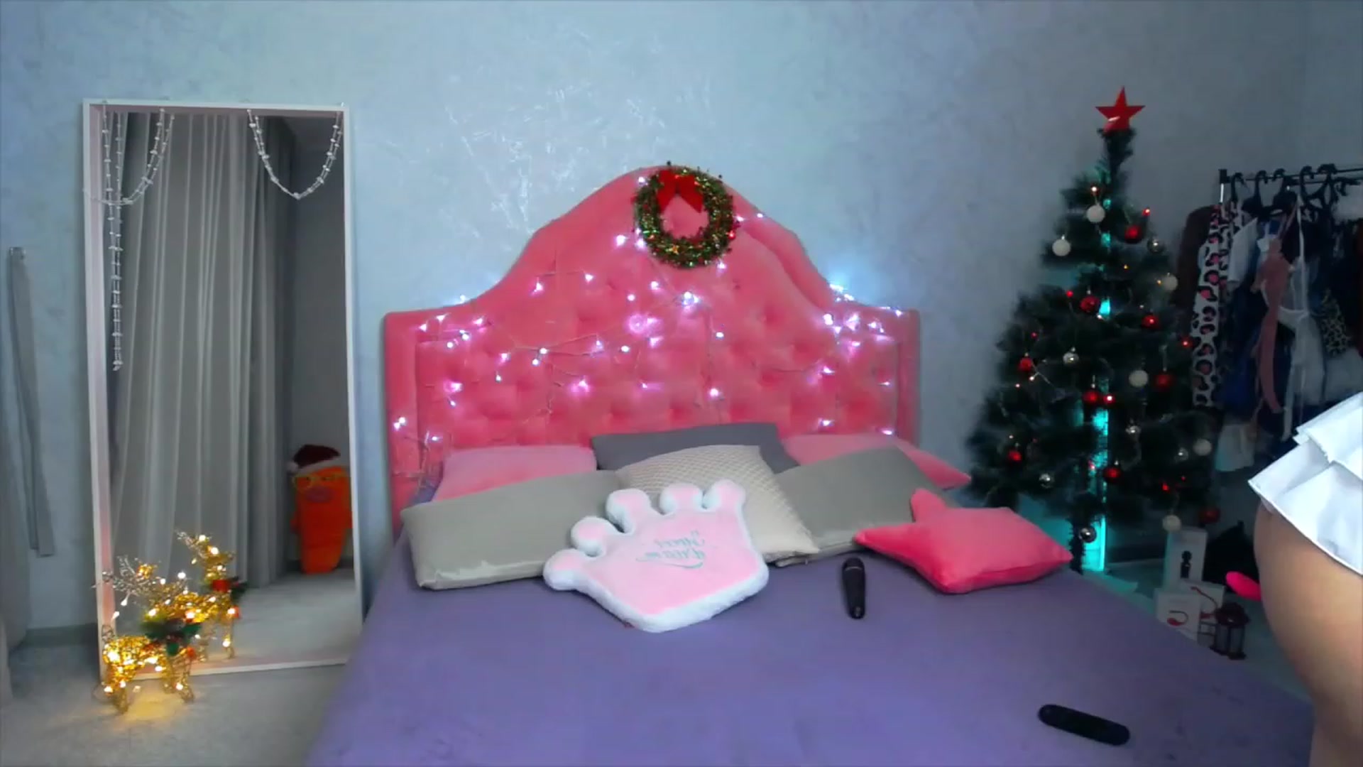 Gallery image thumbnail from ArianaPetite's myfreecams stream on, 01/02/2023, 09:33 image 6 of 20