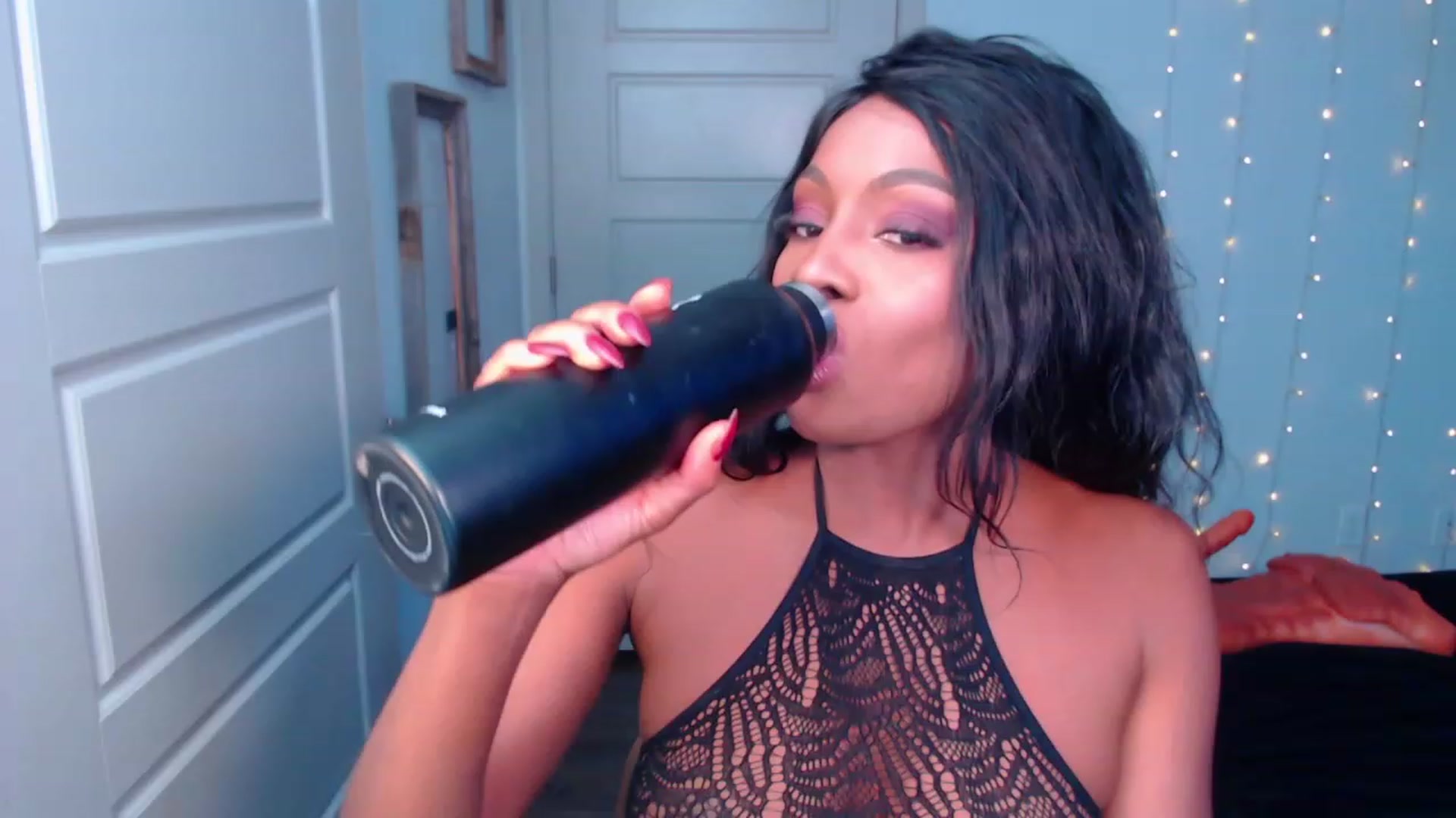 Gallery image thumbnail from ArianaVenti's myfreecams stream on, 11/26/2022, 23:57 image 3 of 20