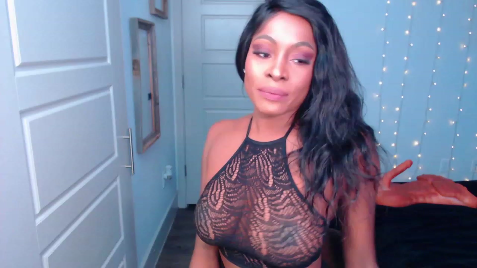 Gallery image thumbnail from ArianaVenti's myfreecams stream on, 11/26/2022, 23:57 image 9 of 20