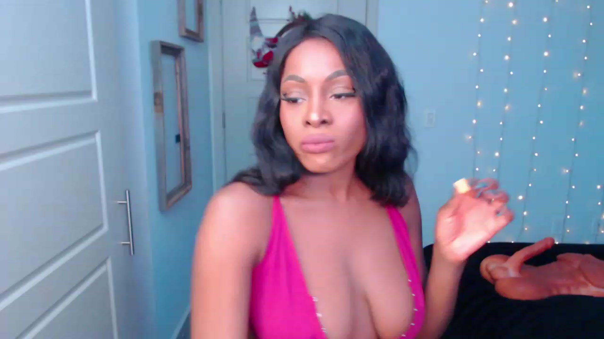 Gallery image thumbnail from ArianaVenti's myfreecams stream on, 11/28/2022, 21:58 image 2 of 20