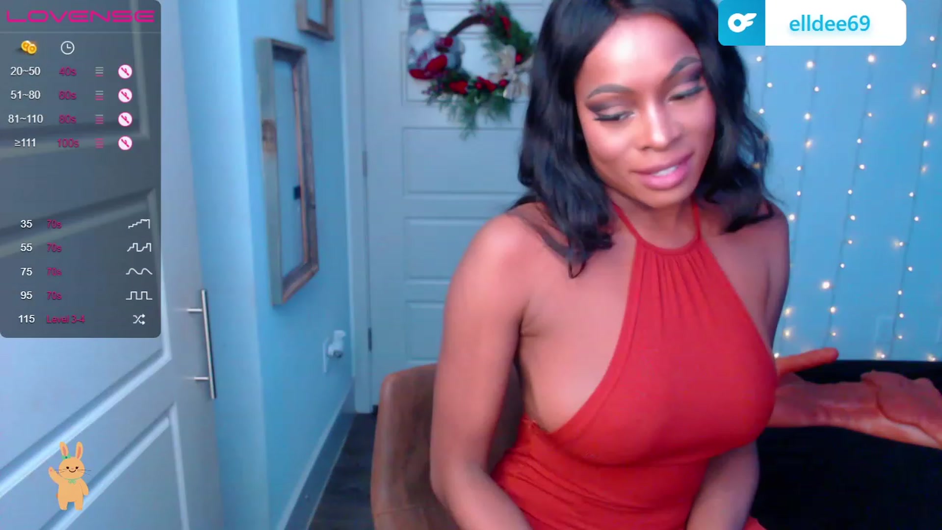 Gallery image thumbnail from ArianaVenti's myfreecams stream on, 12/01/2022, 24:12 image 12 of 20