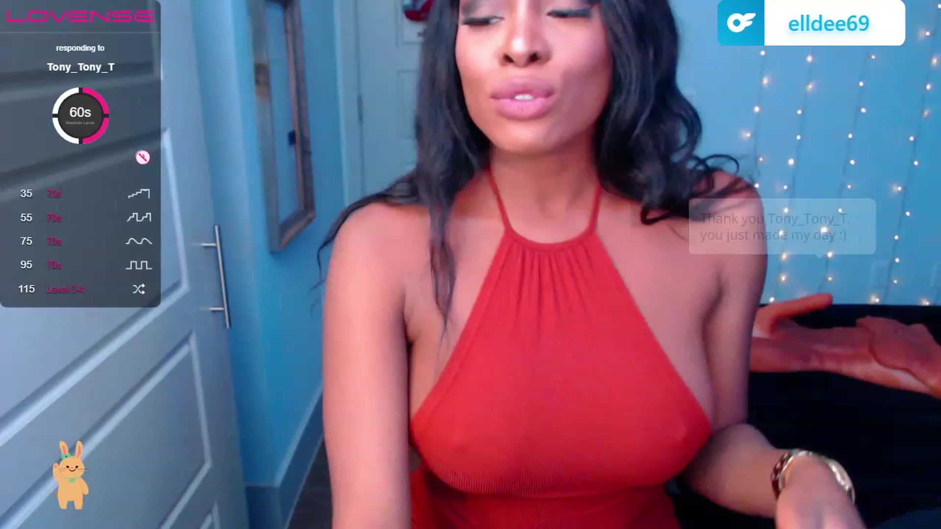 Gallery image thumbnail from ArianaVenti's myfreecams stream on, 12/01/2022, 01:58 image 11 of 20