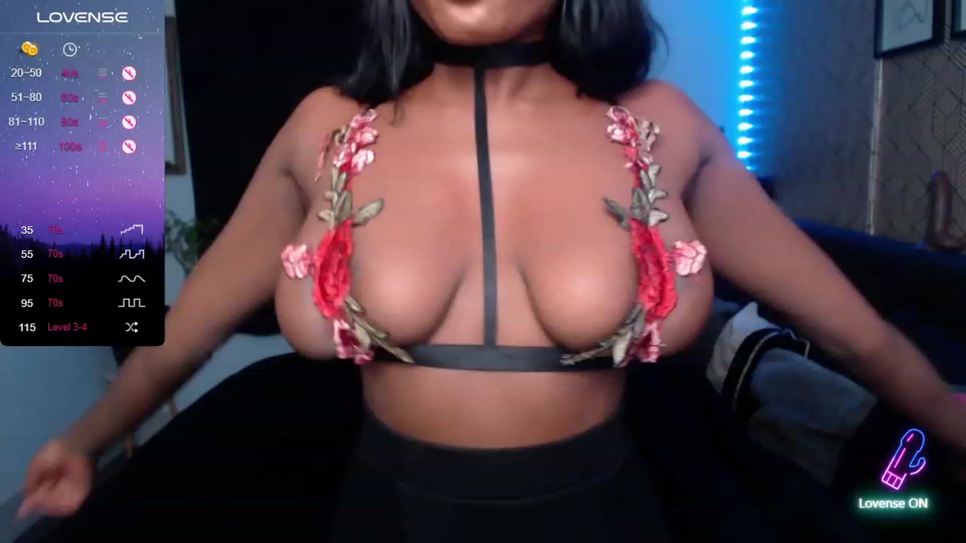 Gallery image thumbnail from ArianaVenti's myfreecams stream on, 12/02/2023, 13:26 image 9 of 20