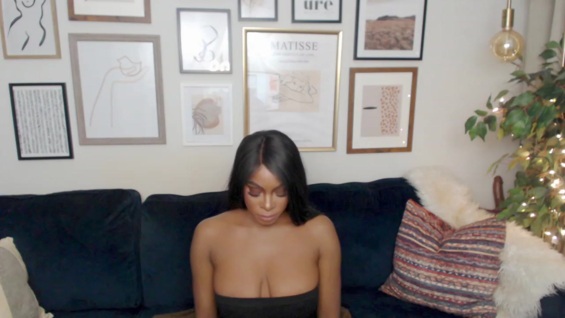 Gallery image thumbnail from ArianaVenti's myfreecams stream on, 01/03/2024, 12:40 image 16 of 20