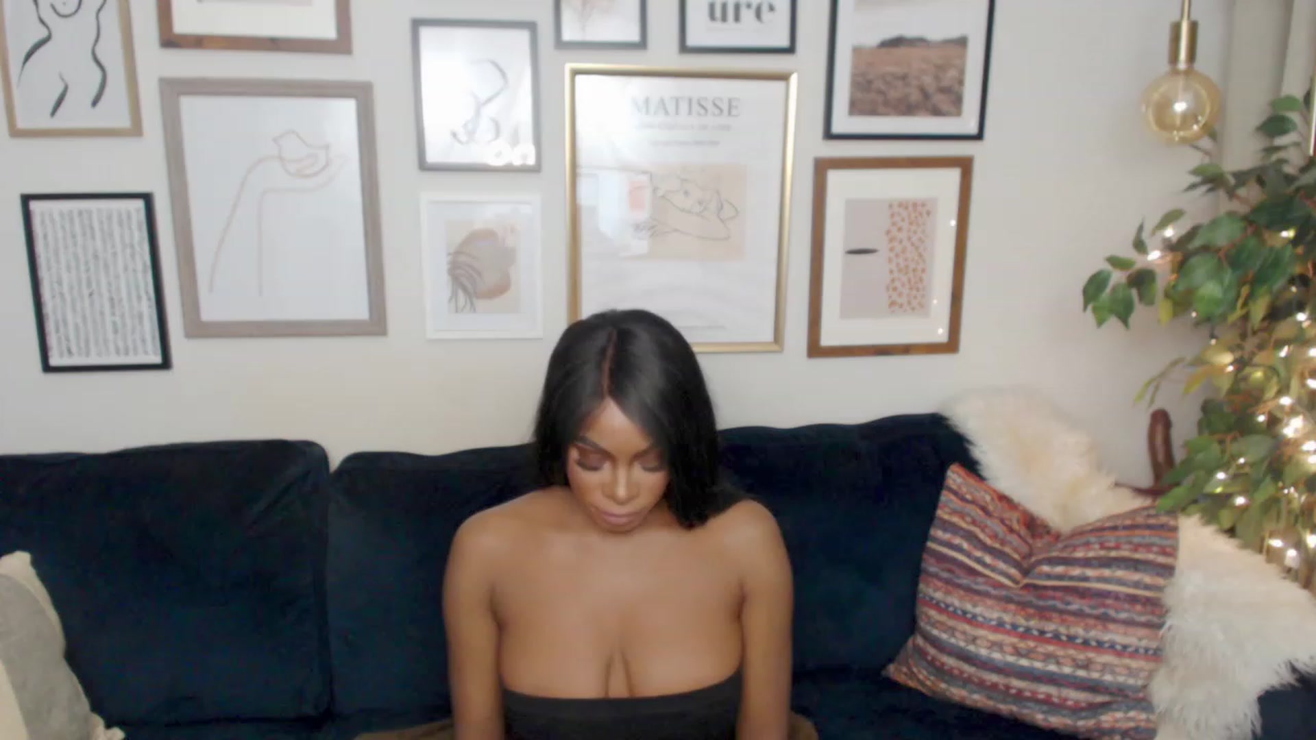 Gallery image thumbnail from ArianaVenti's myfreecams stream on, 01/03/2024, 12:40 image 17 of 20