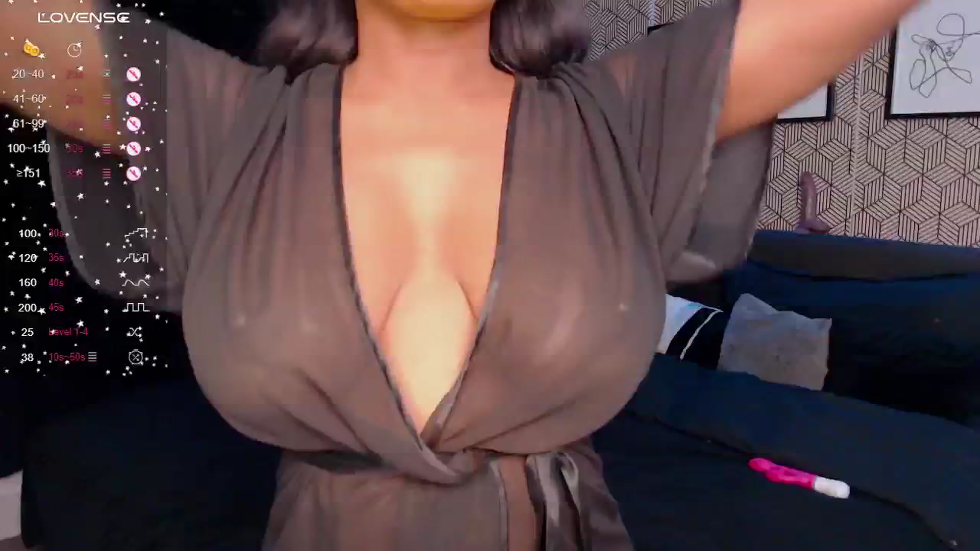 Gallery image thumbnail from ArianaVenti's myfreecams stream on, 06/09/2024, 20:05 image 12 of 20