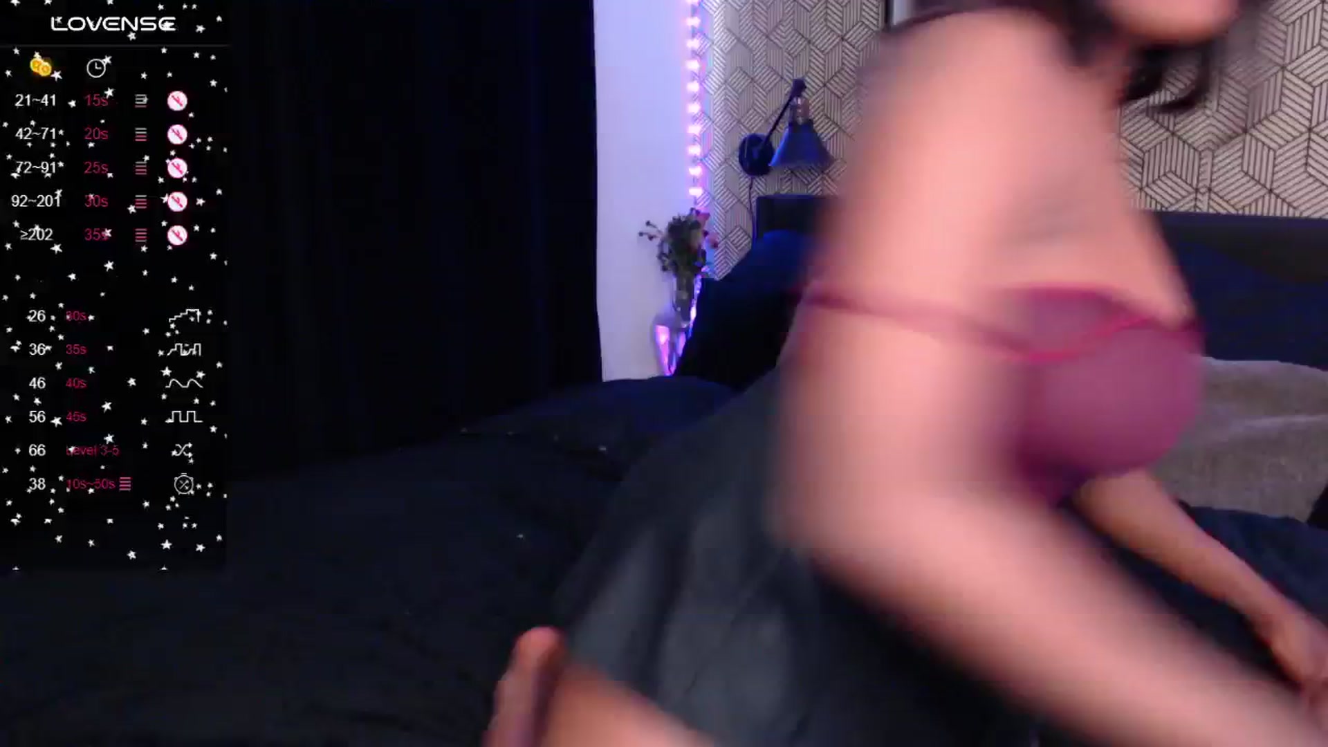 Gallery image thumbnail from ArianaVenti's myfreecams stream on, 10/14/2024, 22:22 image 11 of 20