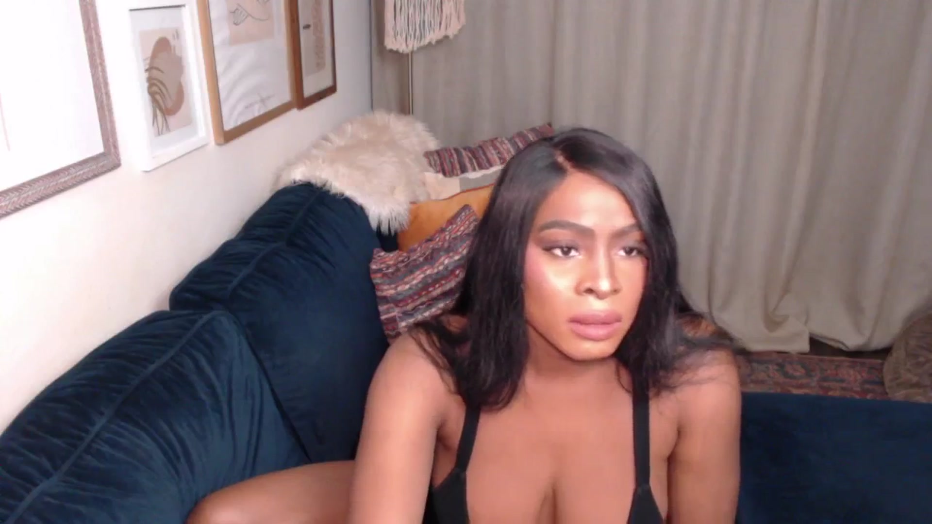 Gallery image thumbnail from ArianaVenti's myfreecams stream on, 12/27/2024, 11:25 image 19 of 20