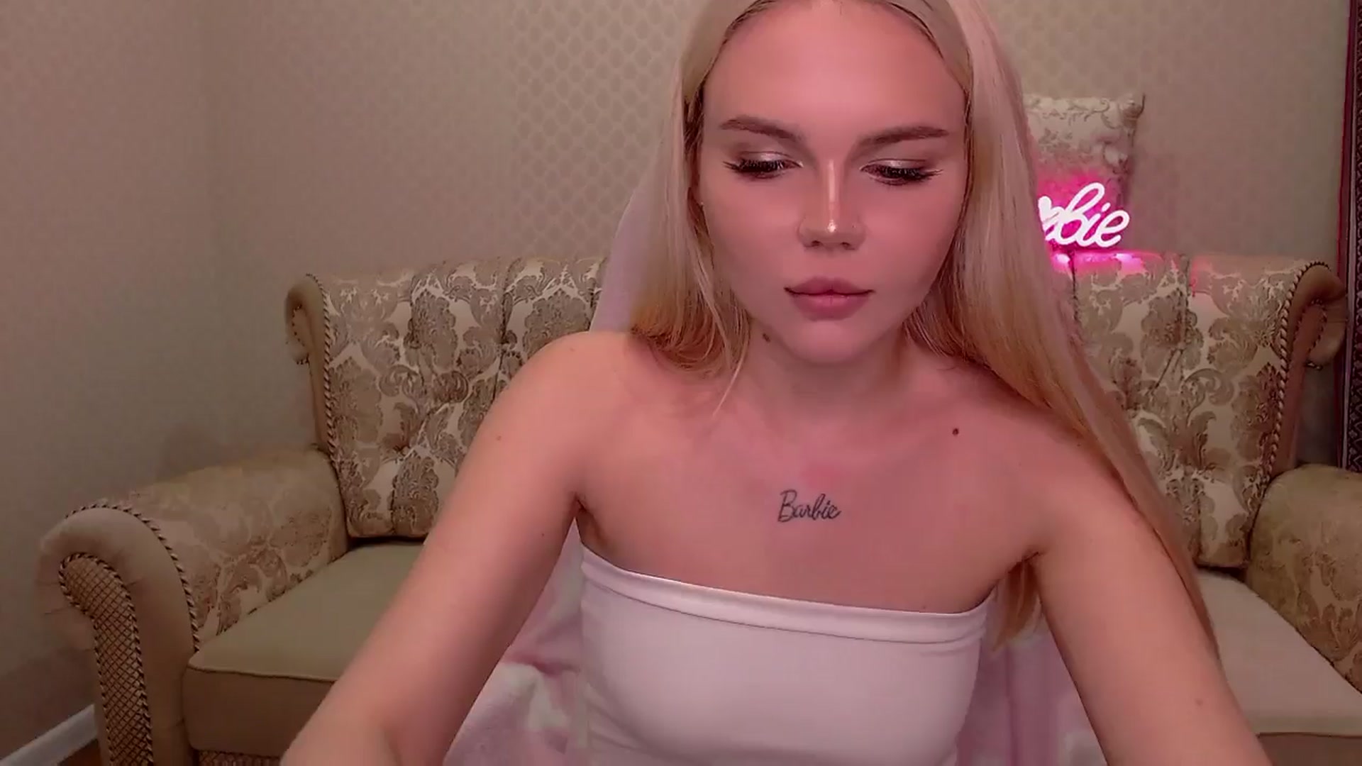 Gallery image thumbnail from Ariana_Blissx's myfreecams stream on, 04/27/2026, 08:59 image 14 of 20