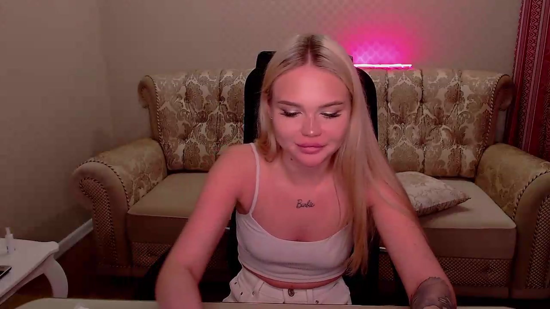 Gallery image thumbnail from Ariana_Blissx's myfreecams stream on, 04/30/2026, 08:23 image 9 of 20