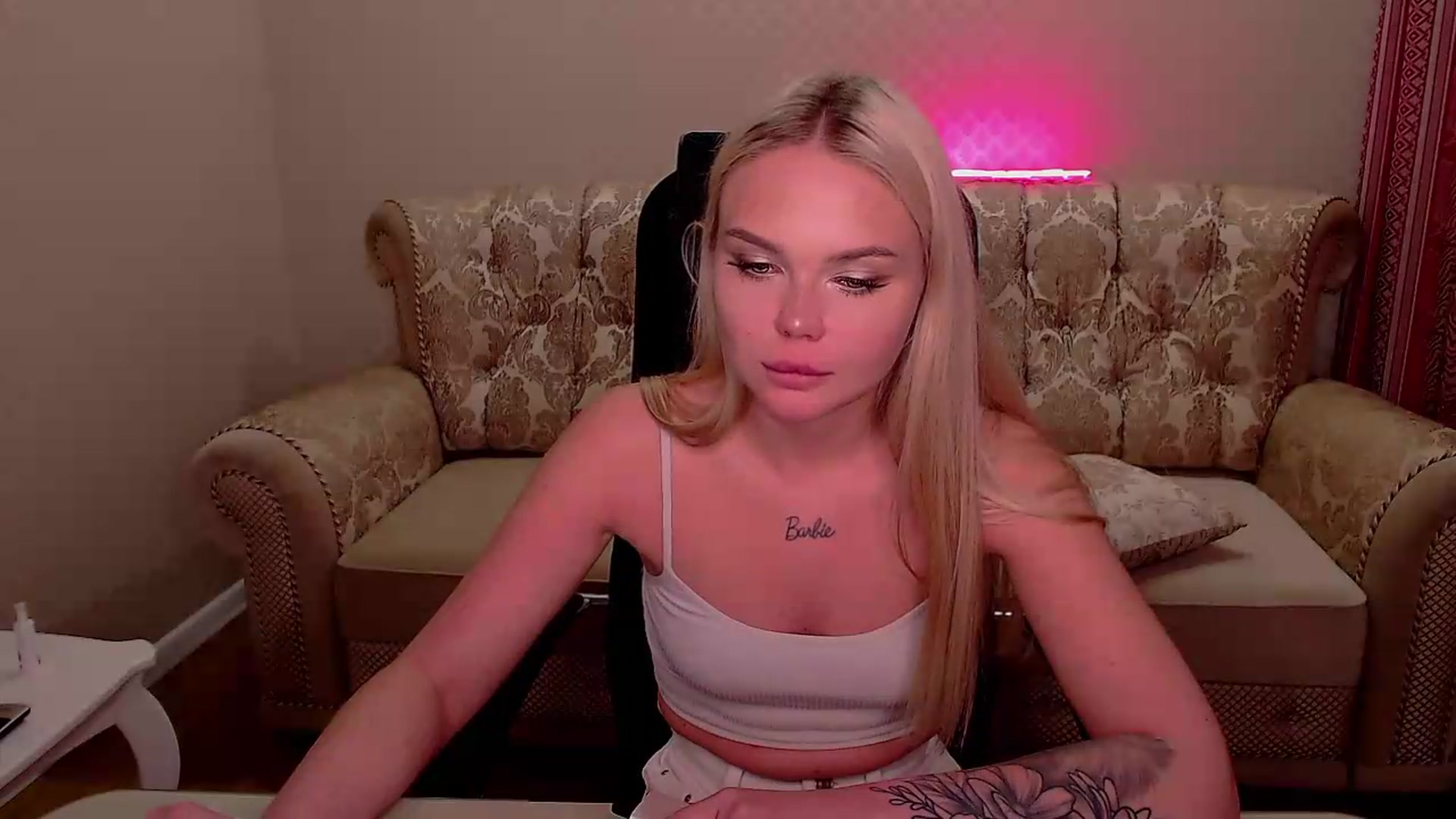 Gallery image thumbnail from Ariana_Blissx's myfreecams stream on, 04/30/2026, 08:23 image 19 of 20