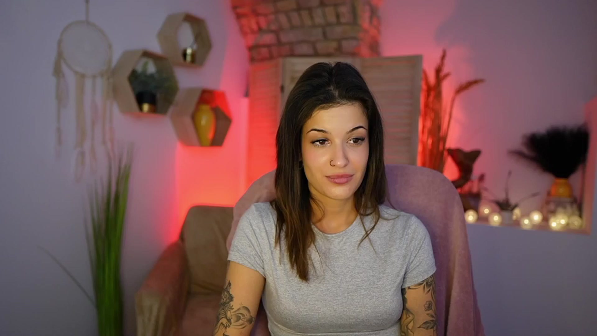 Gallery image thumbnail from Ariana_Love's myfreecams stream on, 01/17/2025, 14:33 image 14 of 20