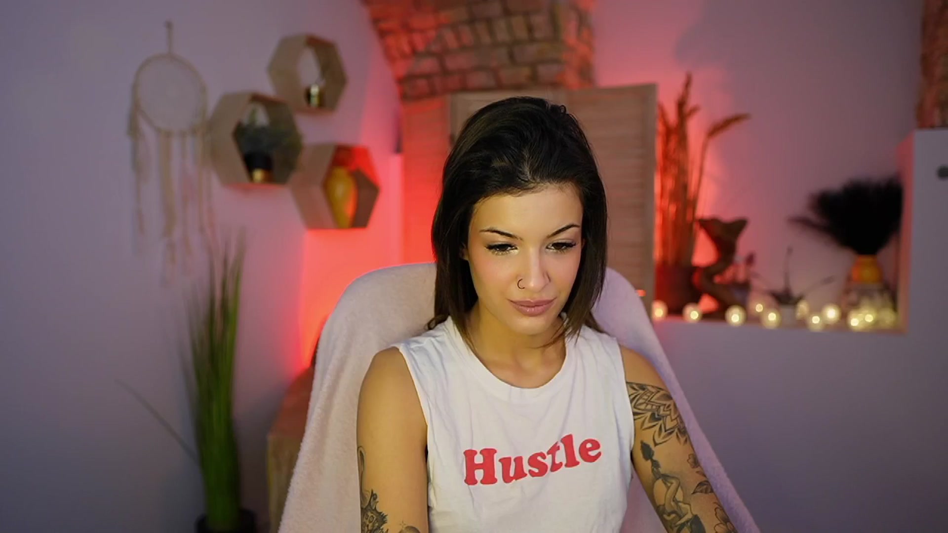 Gallery image thumbnail from Ariana_Love's myfreecams stream on, 01/18/2025, 09:35 image 8 of 20
