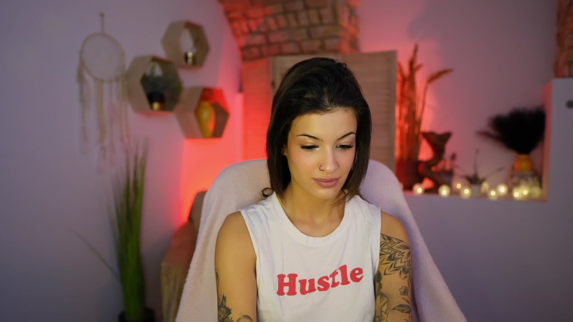 Gallery image thumbnail from Ariana_Love's myfreecams stream on, 01/18/2025, 09:35 image 7 of 20