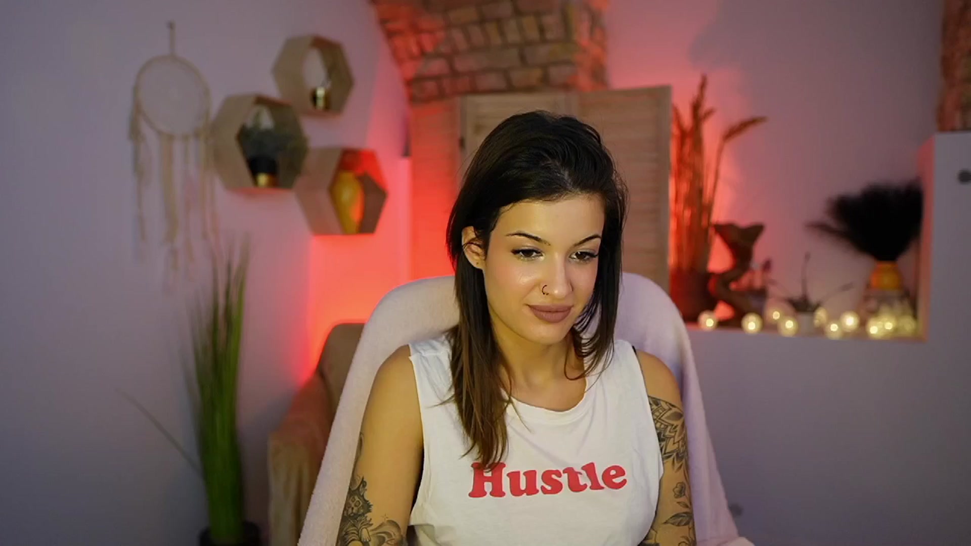 Gallery image thumbnail from Ariana_Love's myfreecams stream on, 01/18/2025, 12:47 image 16 of 20