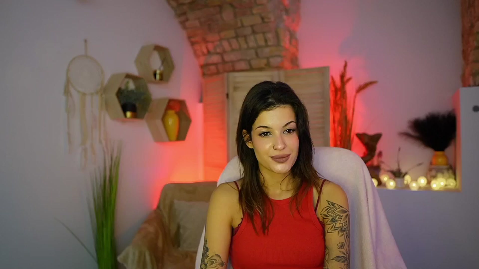 Gallery image thumbnail from Ariana_Love's myfreecams stream on, 01/19/2025, 11:03 image 19 of 20